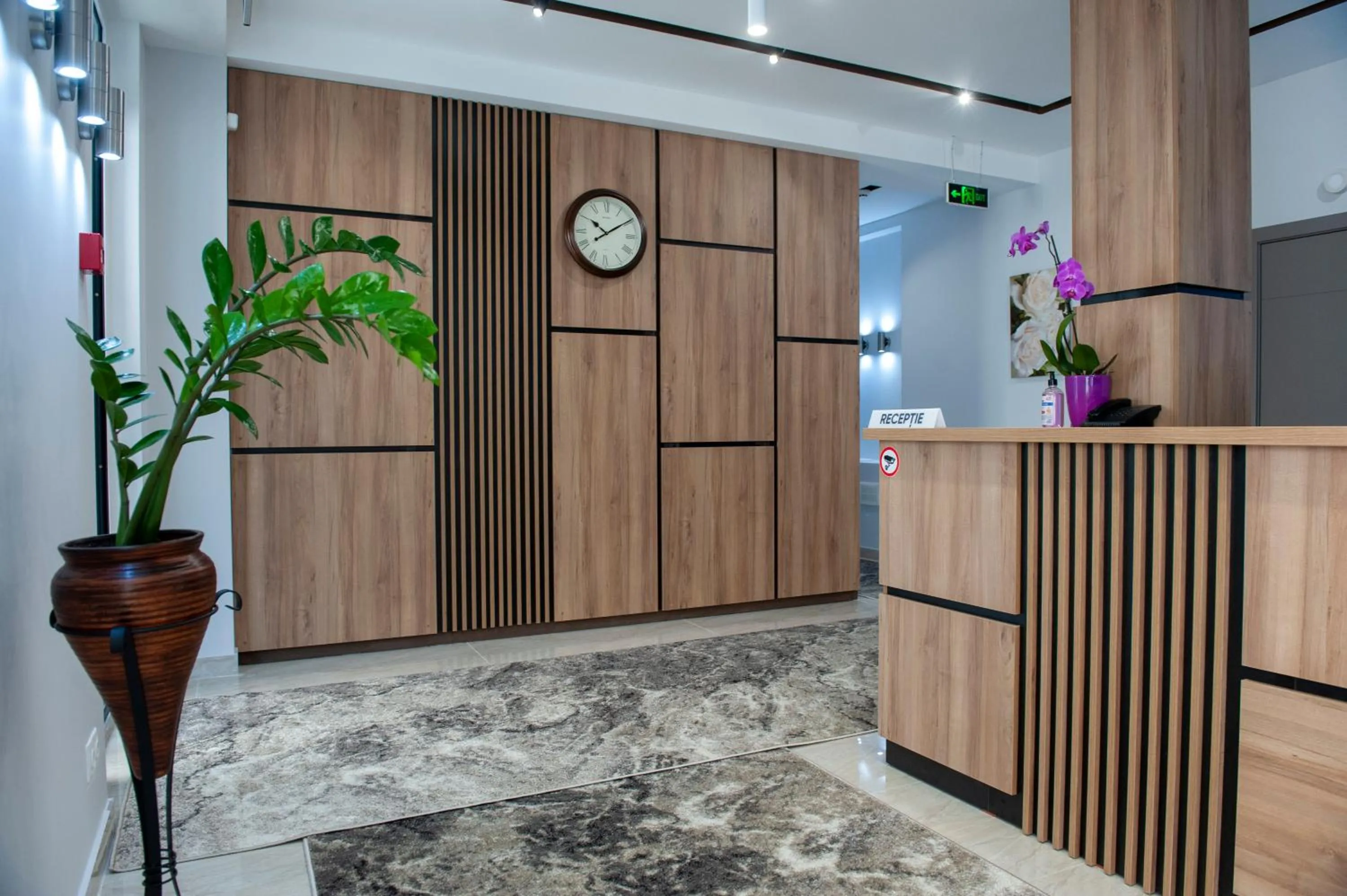 Lobby or reception in Lotus Hotel Chisinau