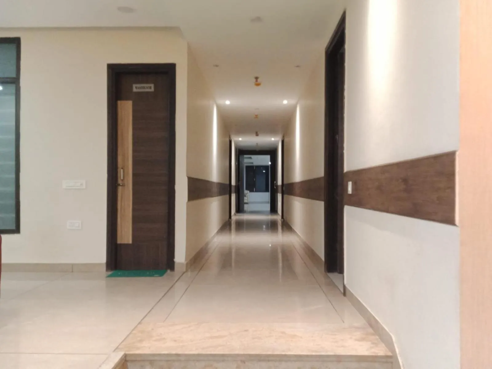 Property building in HOTEL GOLDEN LEAF