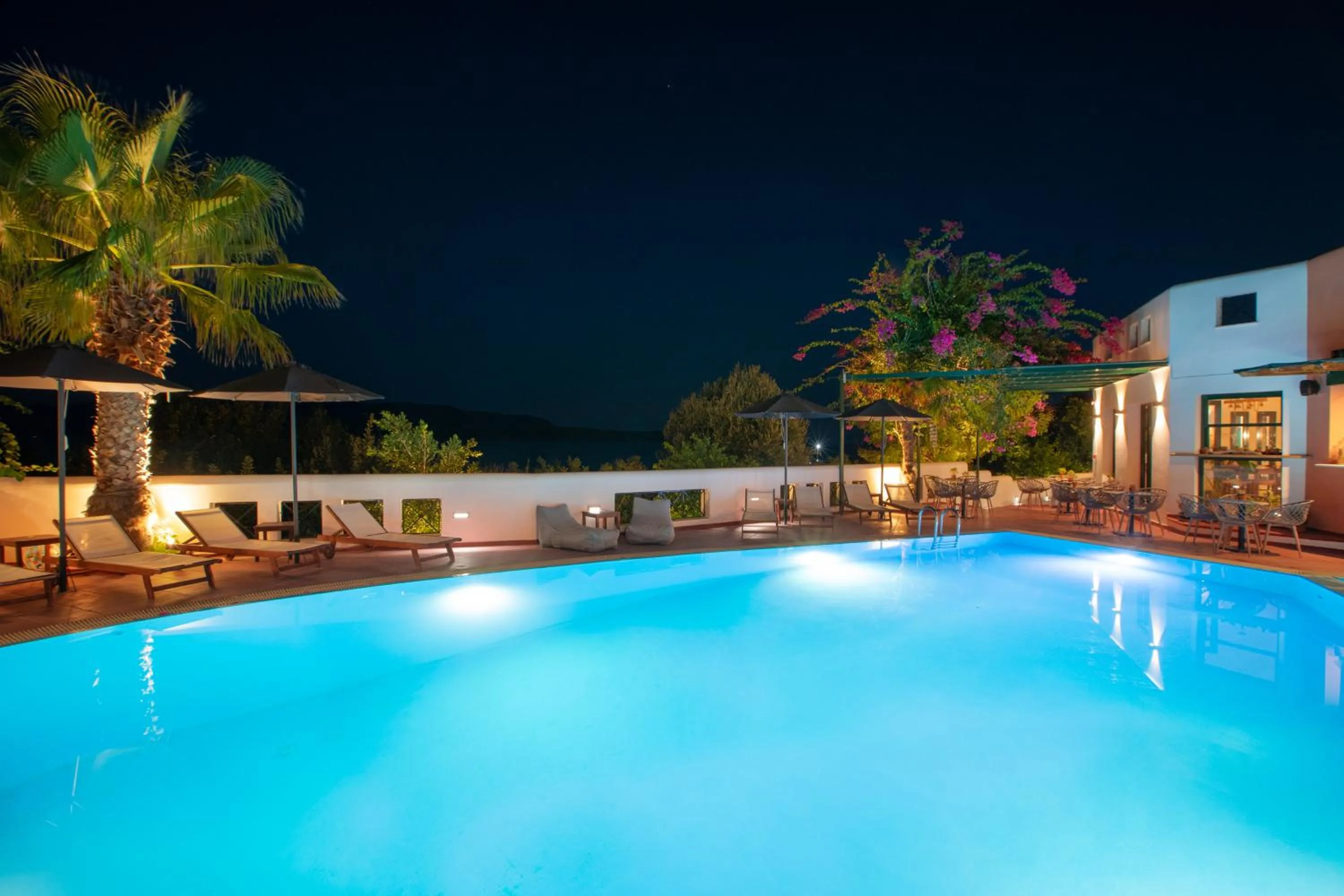 Night in Nisea Hotel Samos