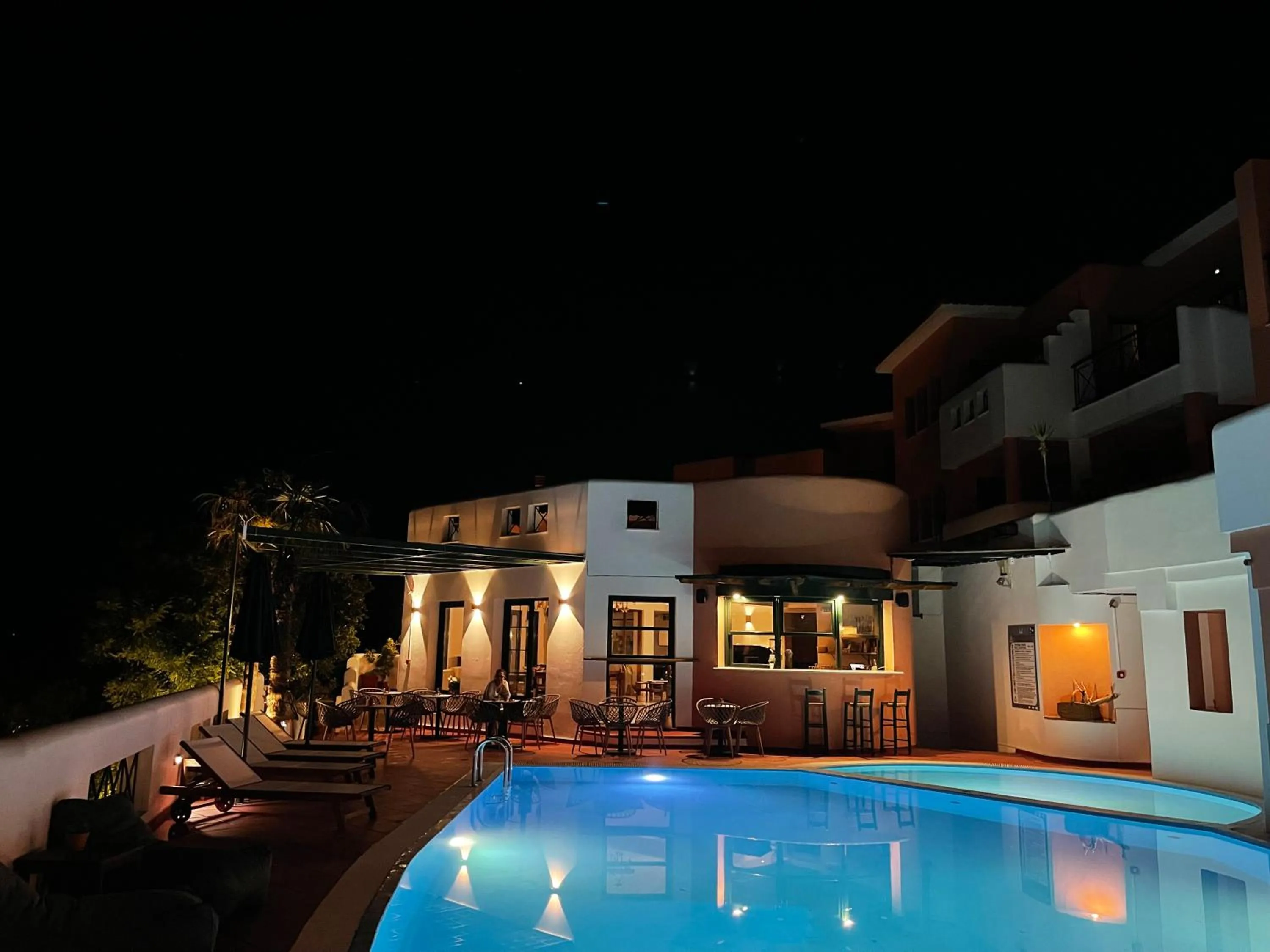 Swimming pool in Nisea Hotel Samos