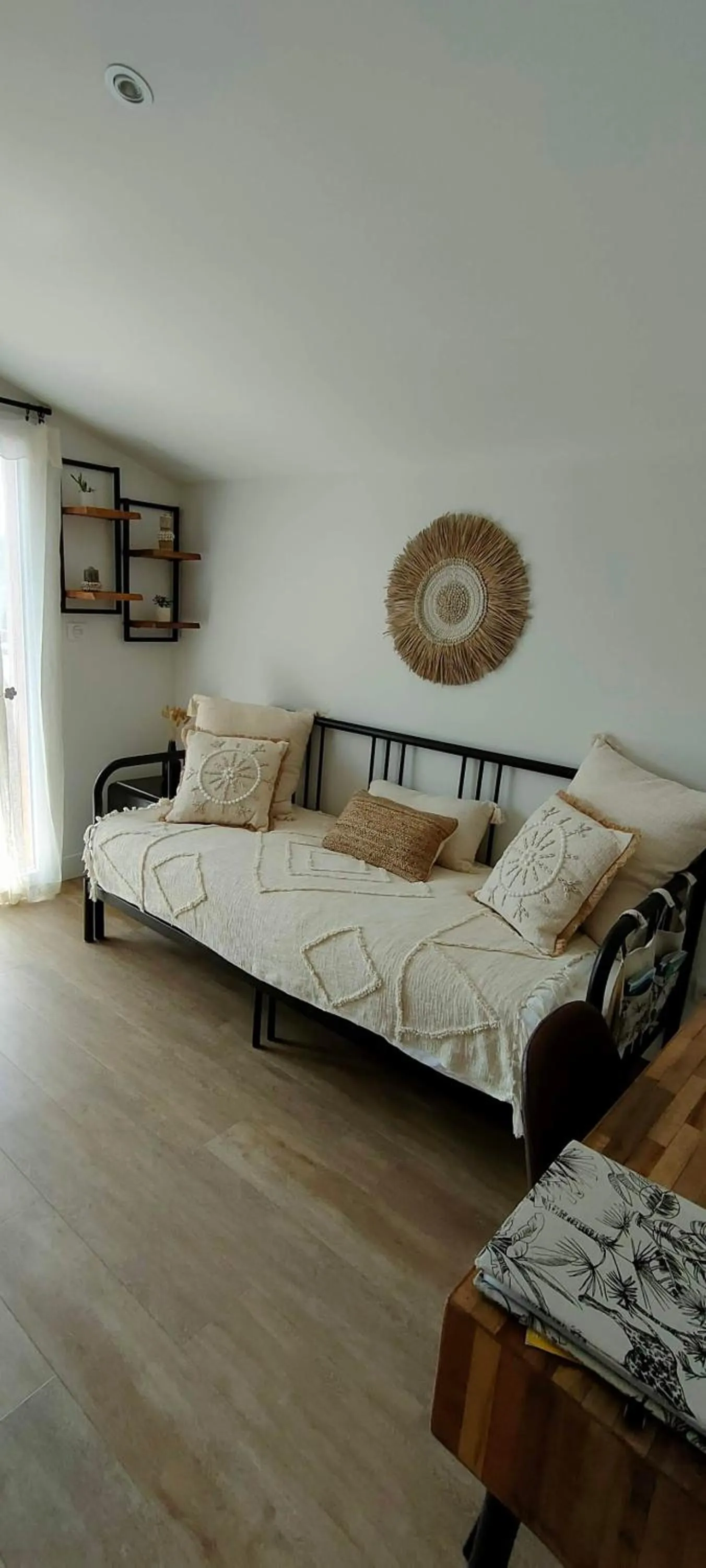 Bed in La Cabane Bohème, Maison d'hôtes Bassin d'Arcachon