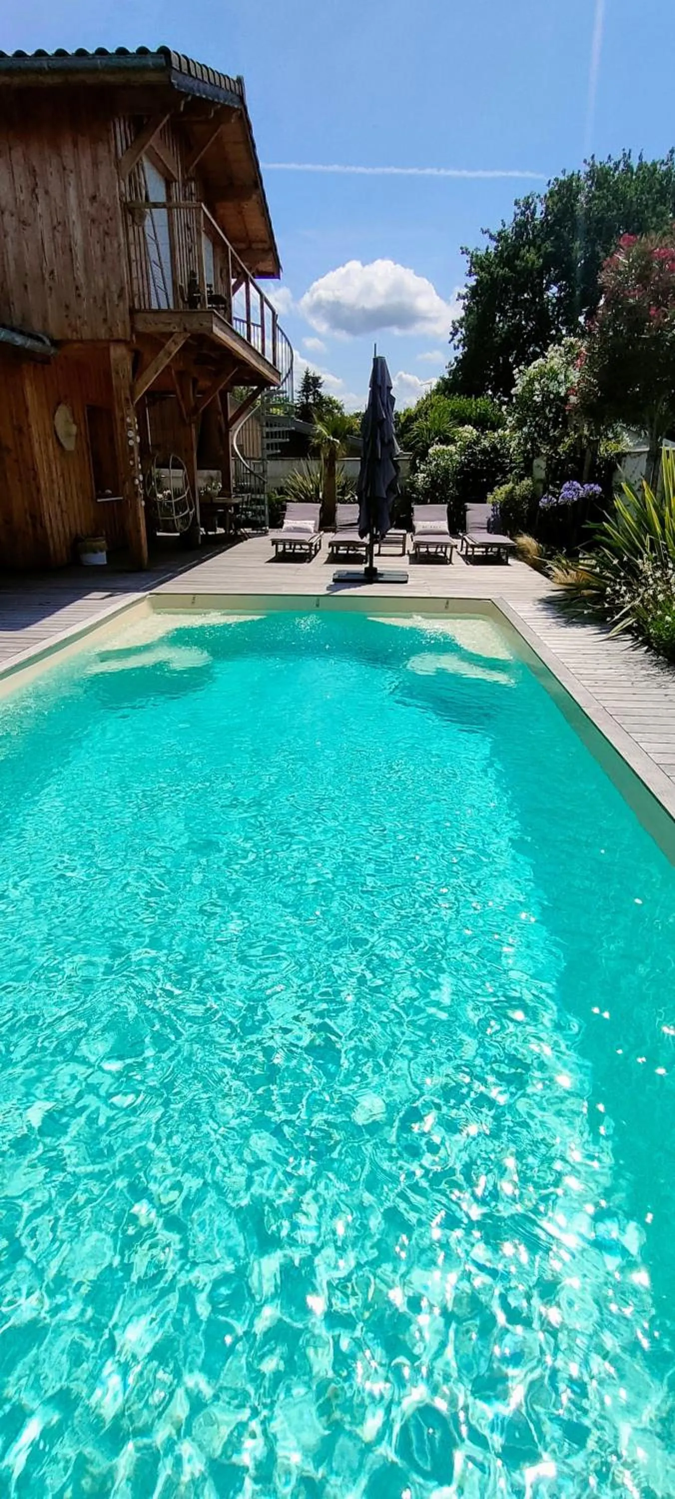 Swimming pool in La Cabane Bohème, Maison d'hôtes Bassin d'Arcachon