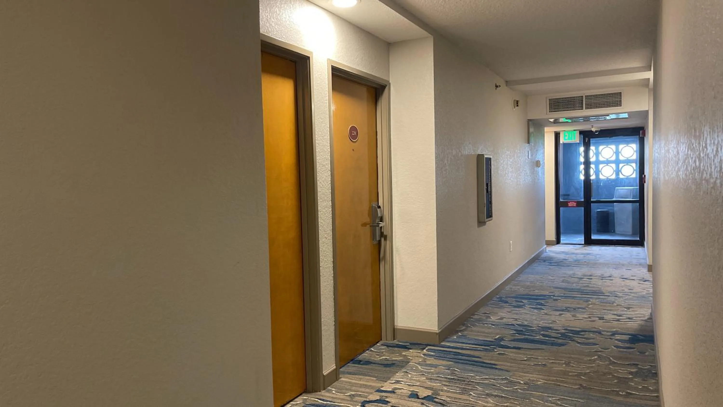 Destiny Palms Hotel Maingate West