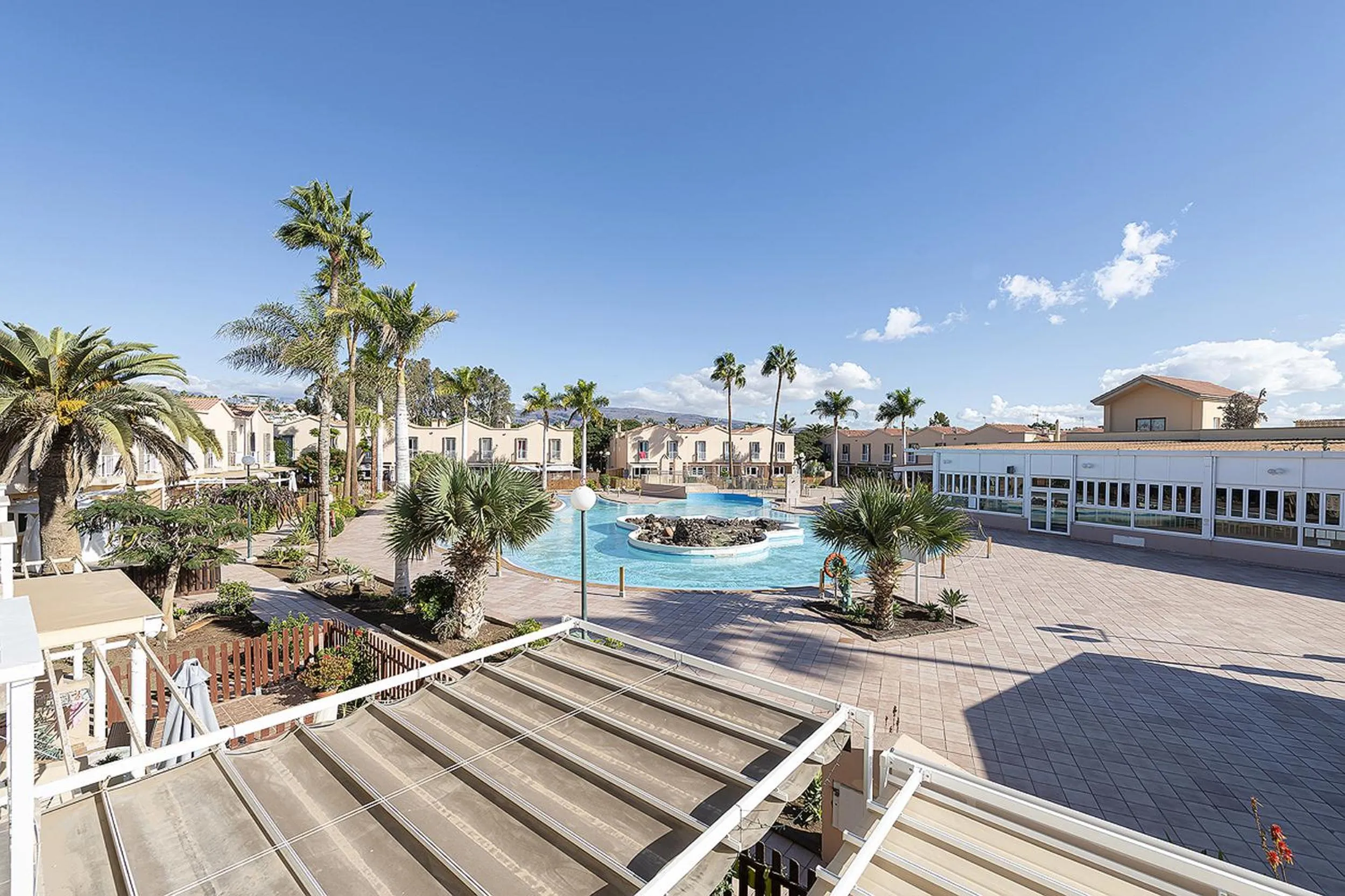 Pool view in Villetta Green oasis club