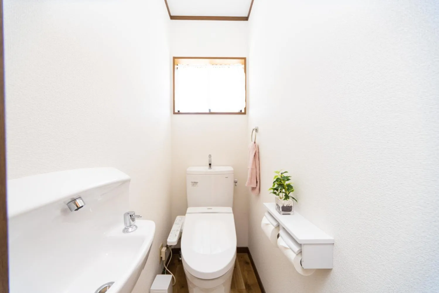 Awaji Garden House in Shinmura