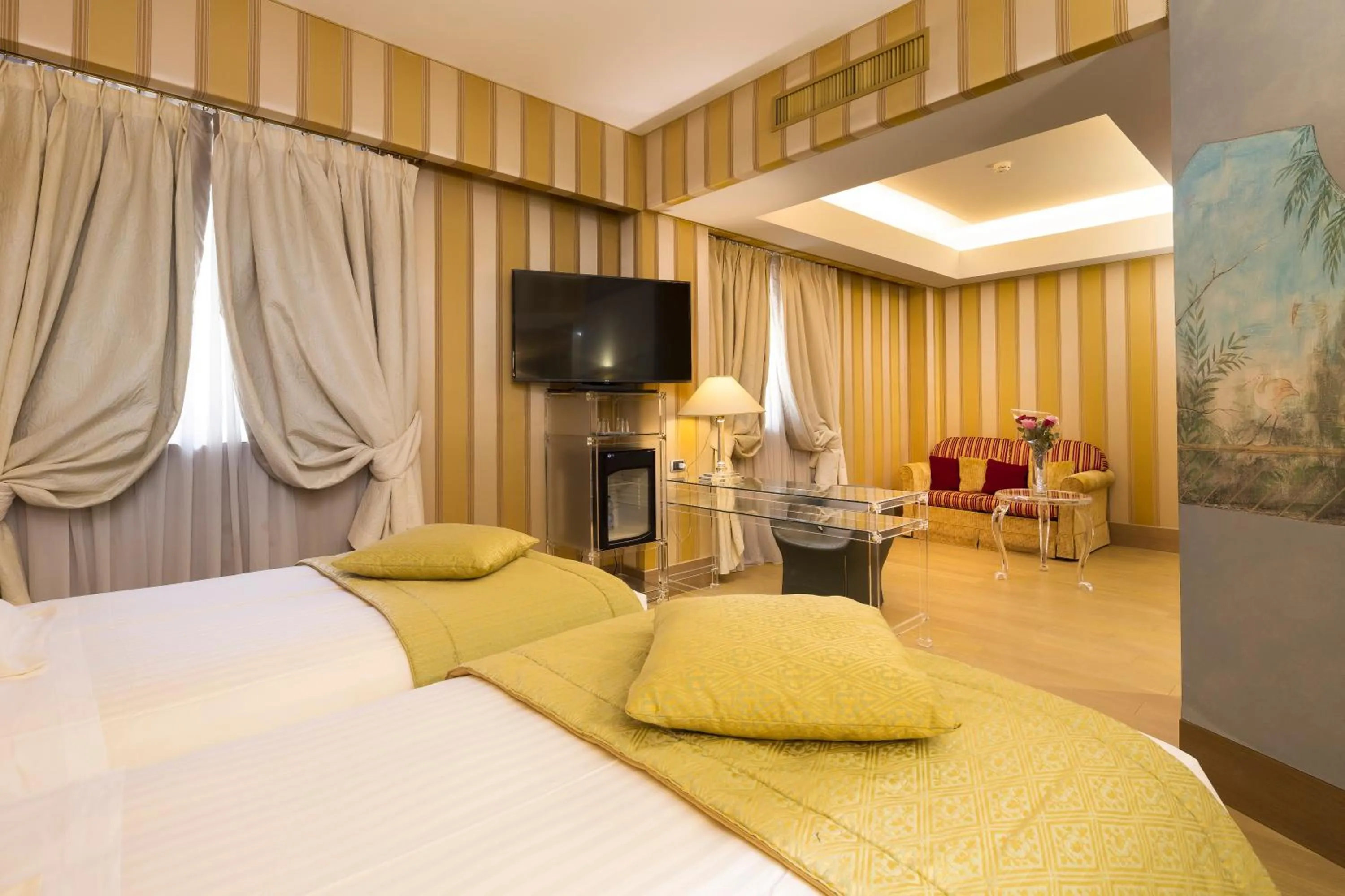 Photo of the whole room, Bed in c-hotels Rubens