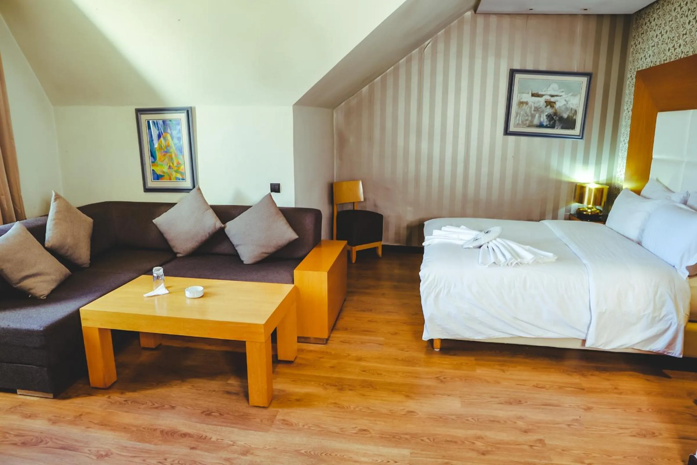 Bed in Hotel Perce Neige