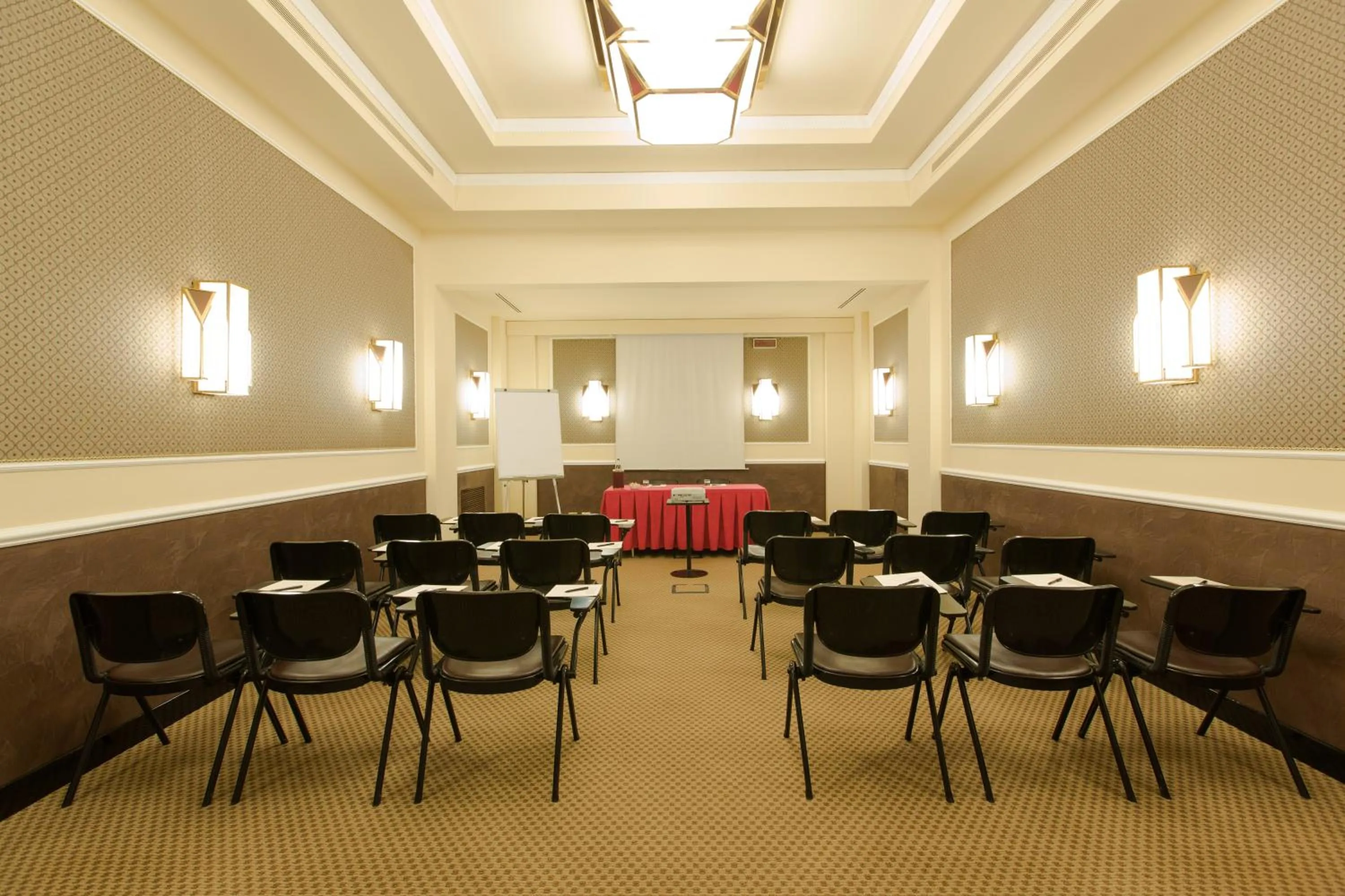 Business facilities in Doria Grand Hotel
