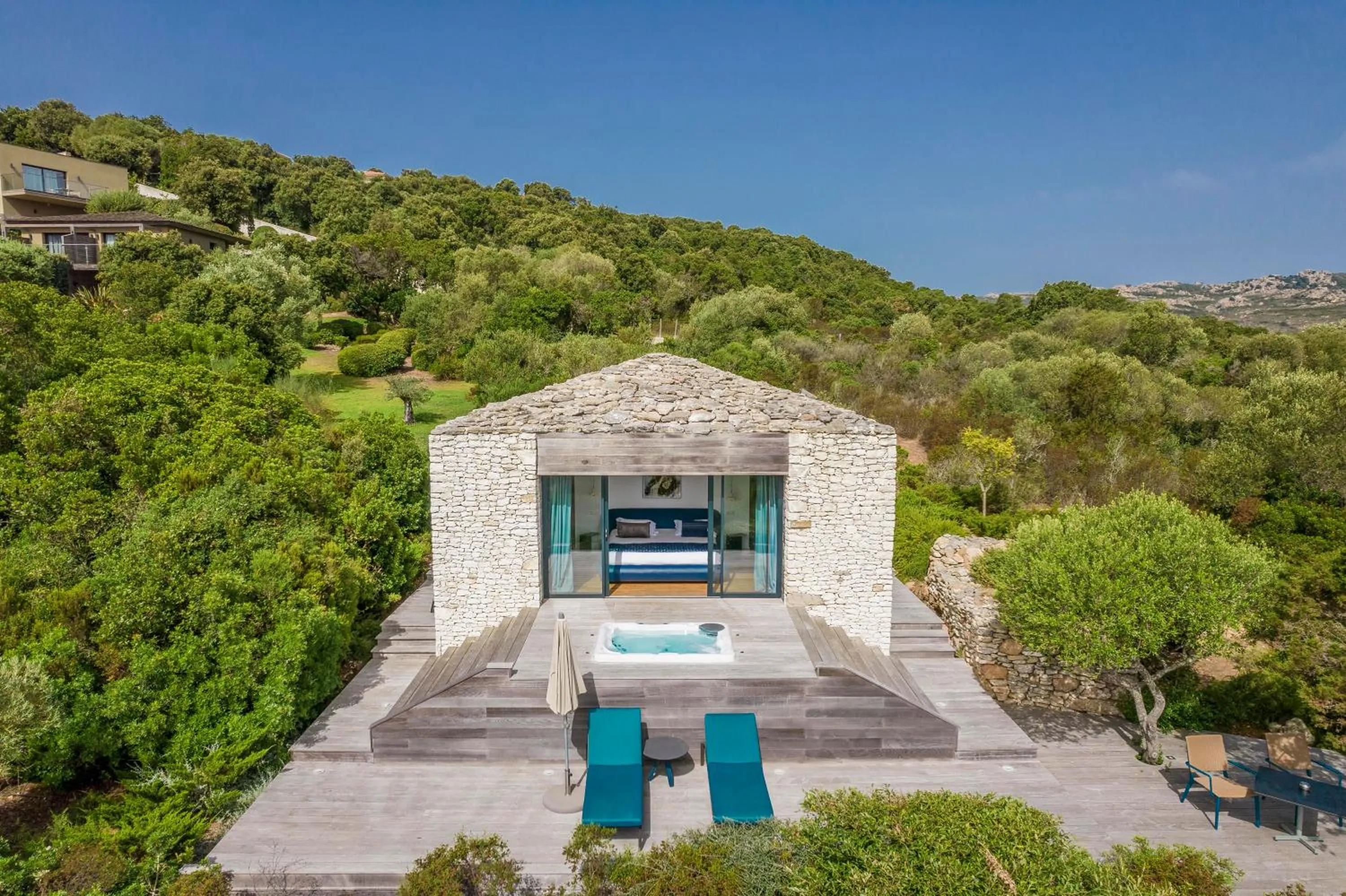 Patio in Hôtel Version Maquis Santa Manza