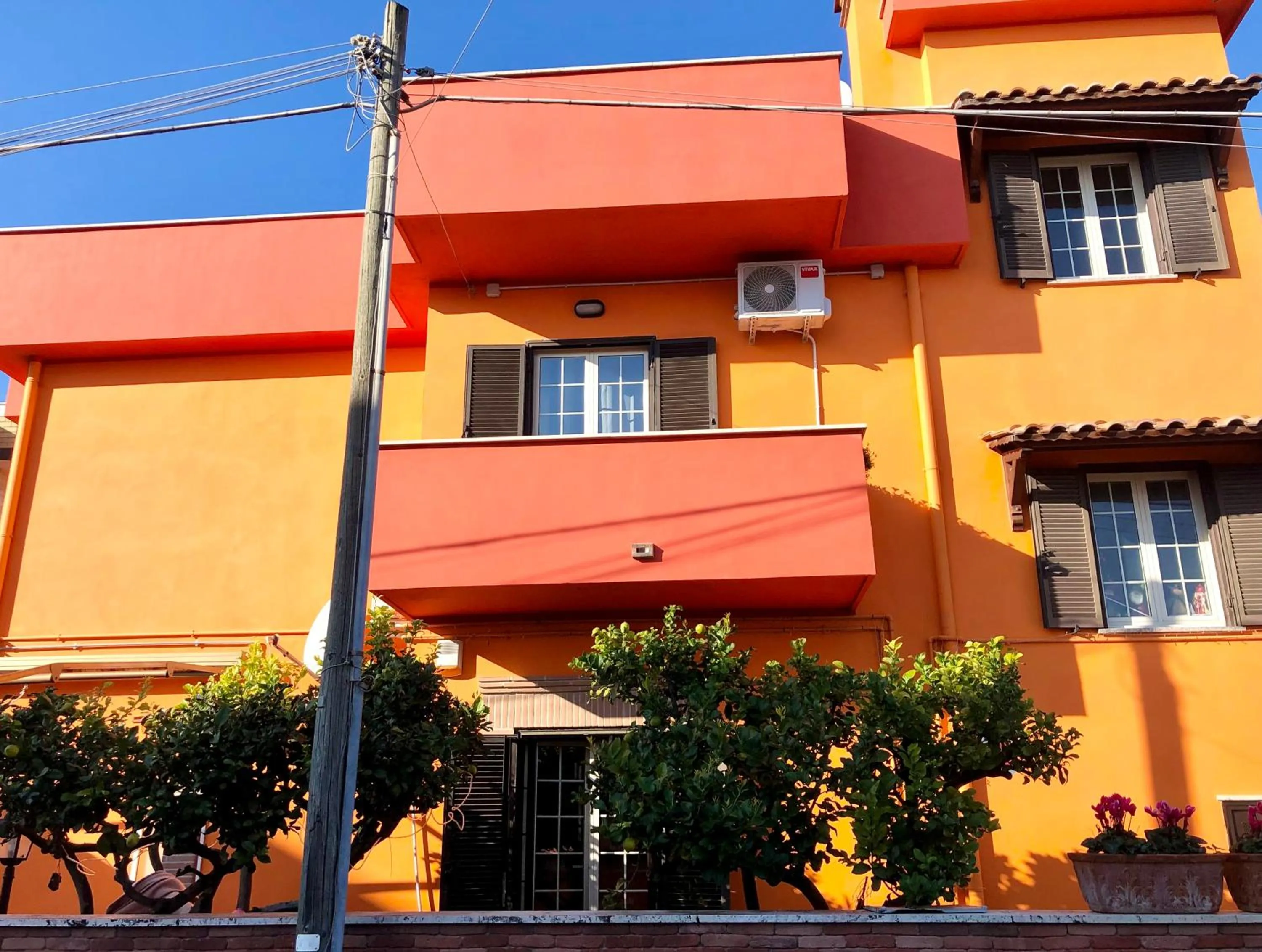 Property building in Hangar Inn