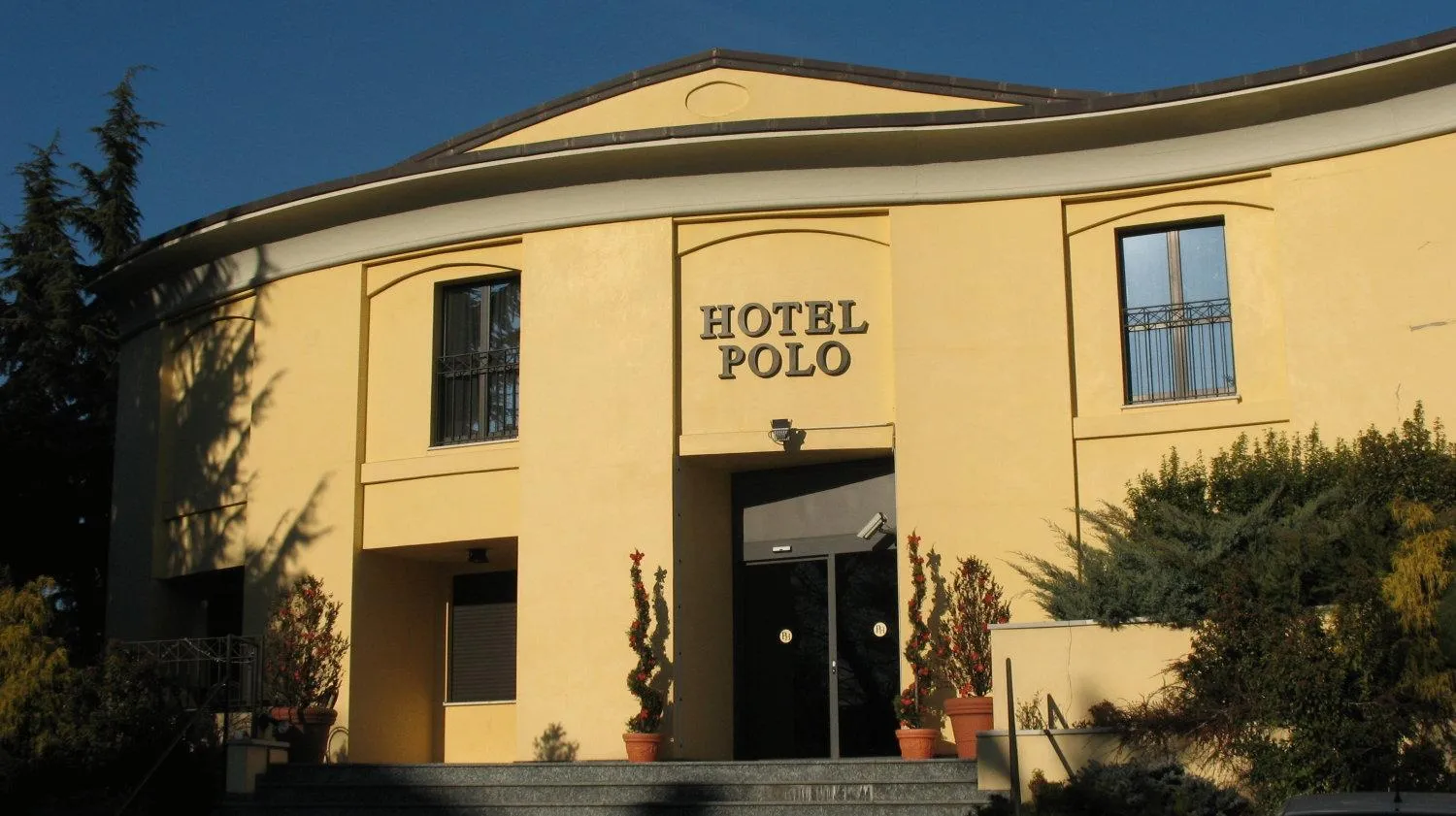 Property building in Polo Hotel