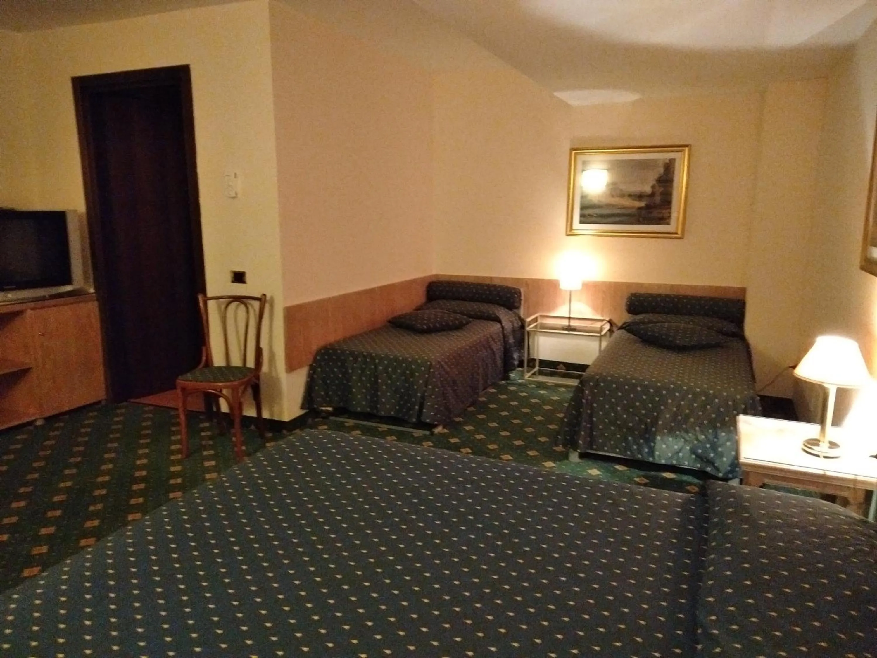 Bedroom, Bed in Polo Hotel