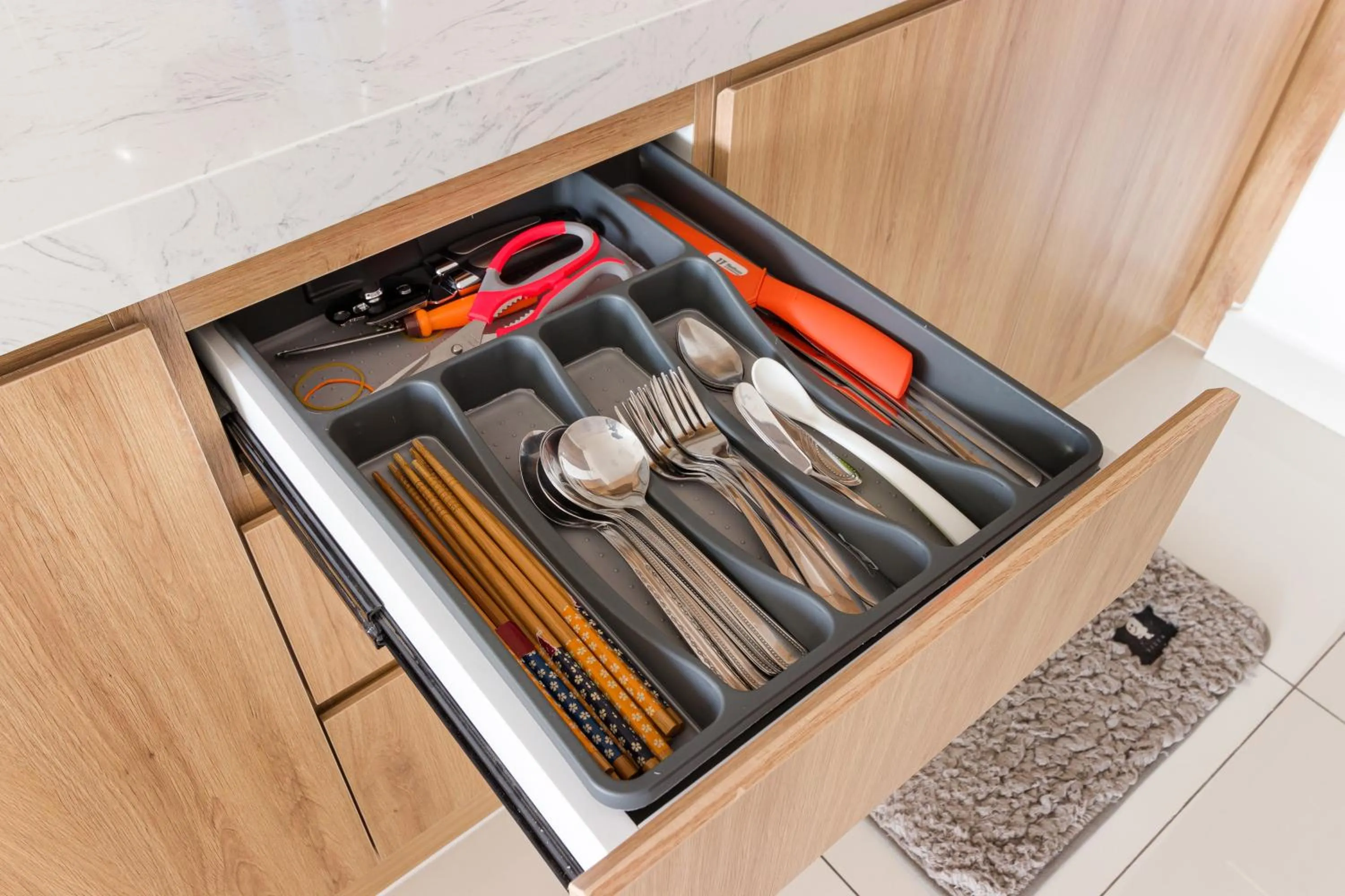 Kitchen or kitchenette in Greenfield Residence Bandar Sunway by Airhost