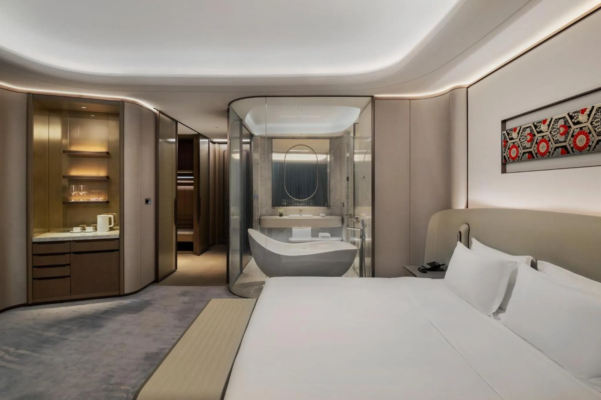 Photo of the whole room, Bed in Vignette Collection The Xanadu Guangzhou, an IHG Hotel