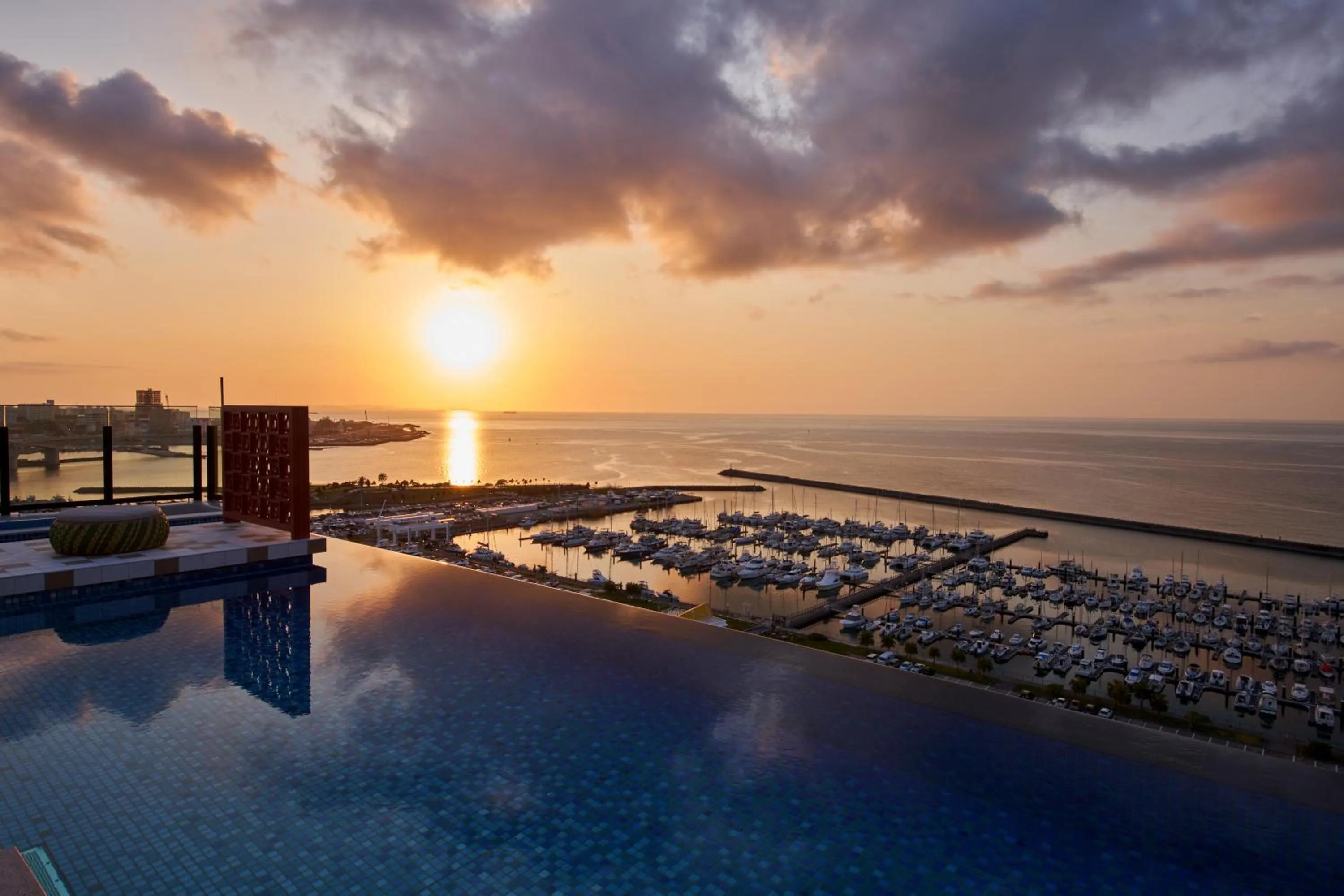 Swimming pool in Okinawa Prince Hotel Ocean View Ginowan