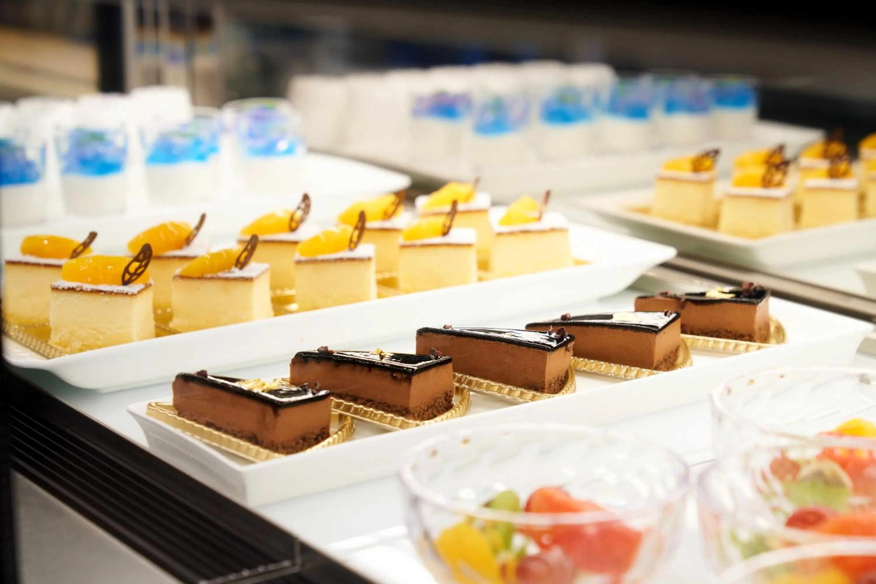 Lounge or bar in Okinawa Prince Hotel Ocean View Ginowan