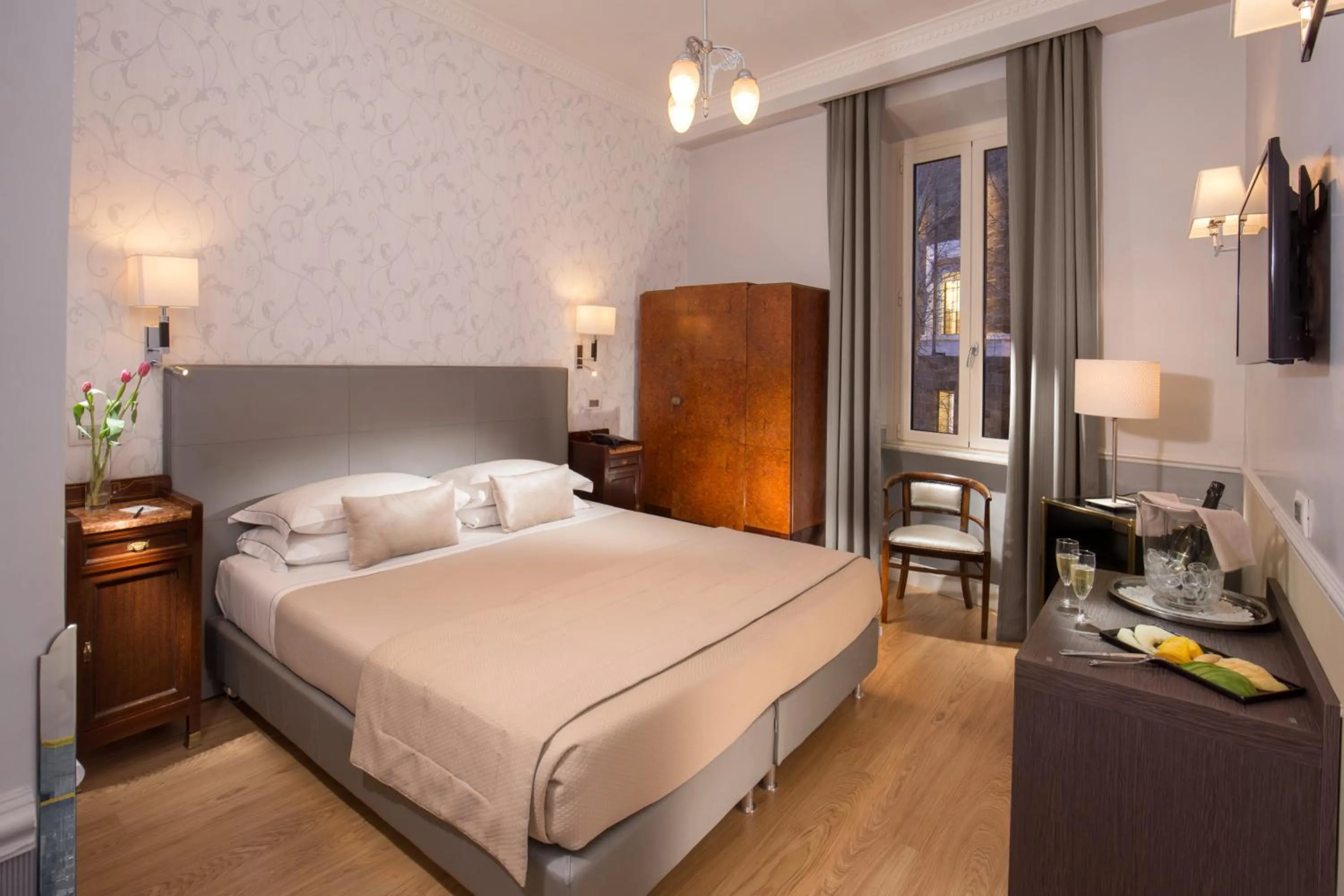 Bed in Hotel Alexandra