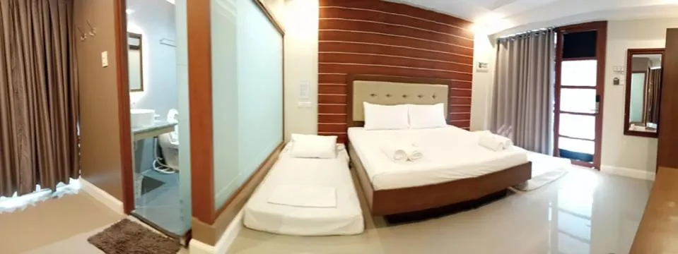 Bed in Panglao Alona Suites