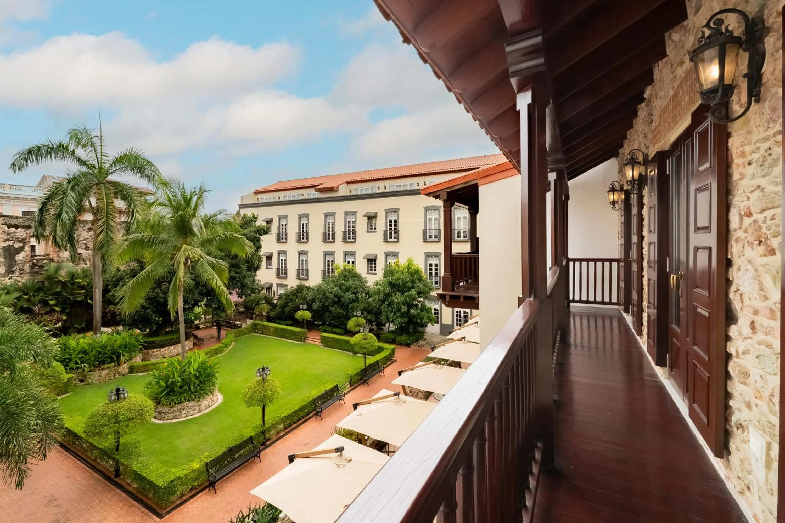 Hotel La Compañía Casco Antiguo