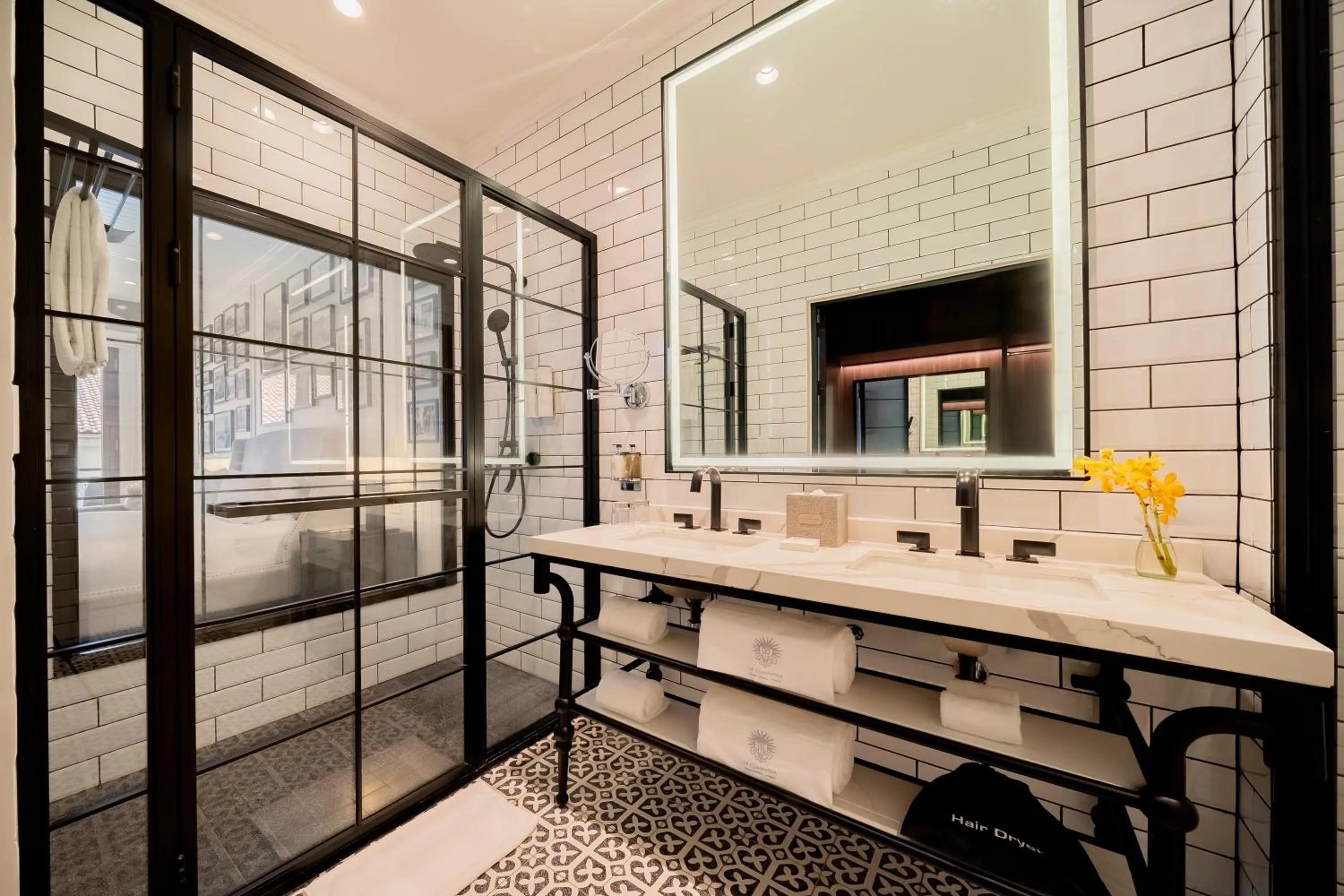 Hotel La Compañía Casco Antiguo