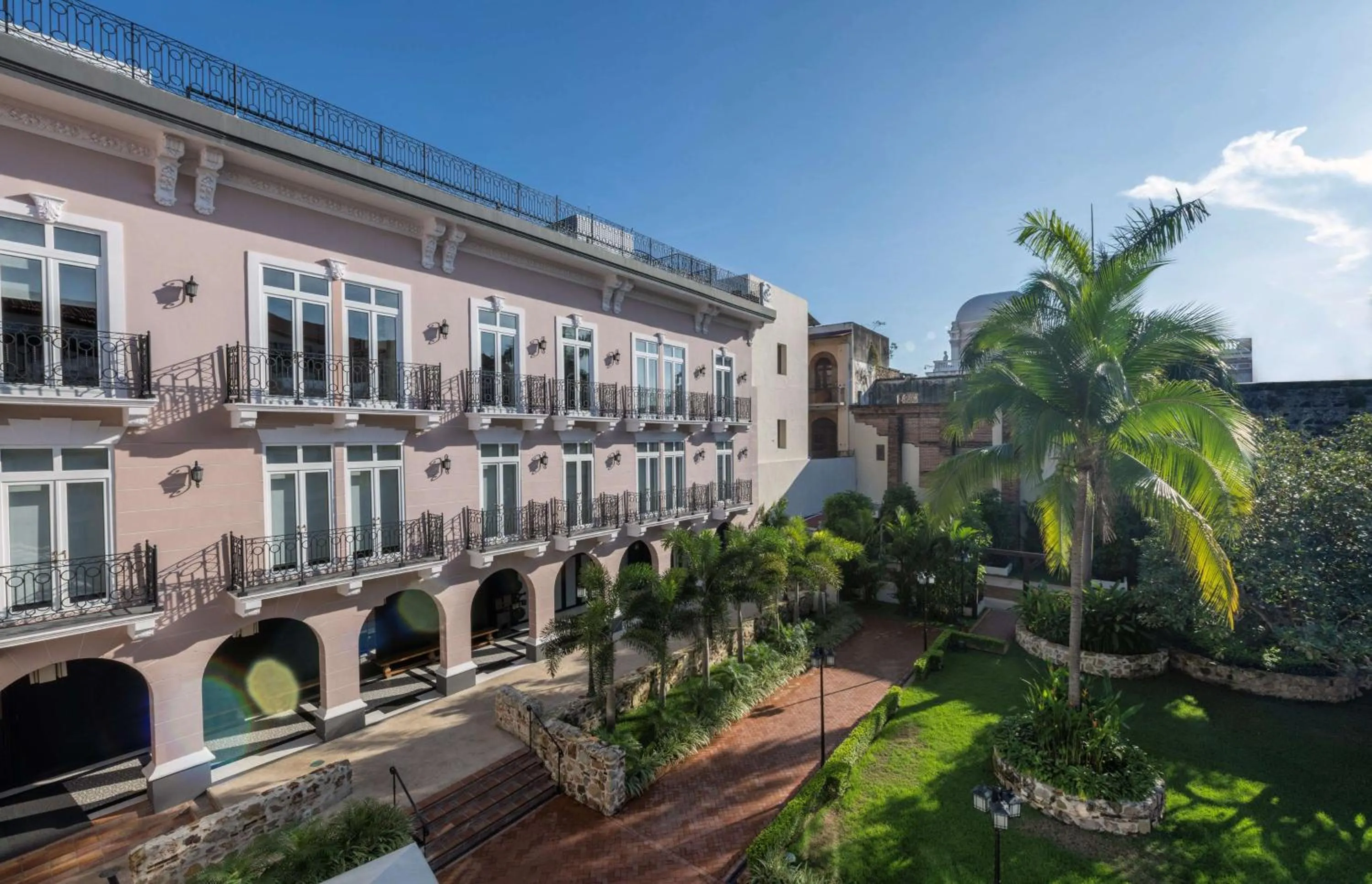 Property building in Hotel La Compañía Casco Antiguo