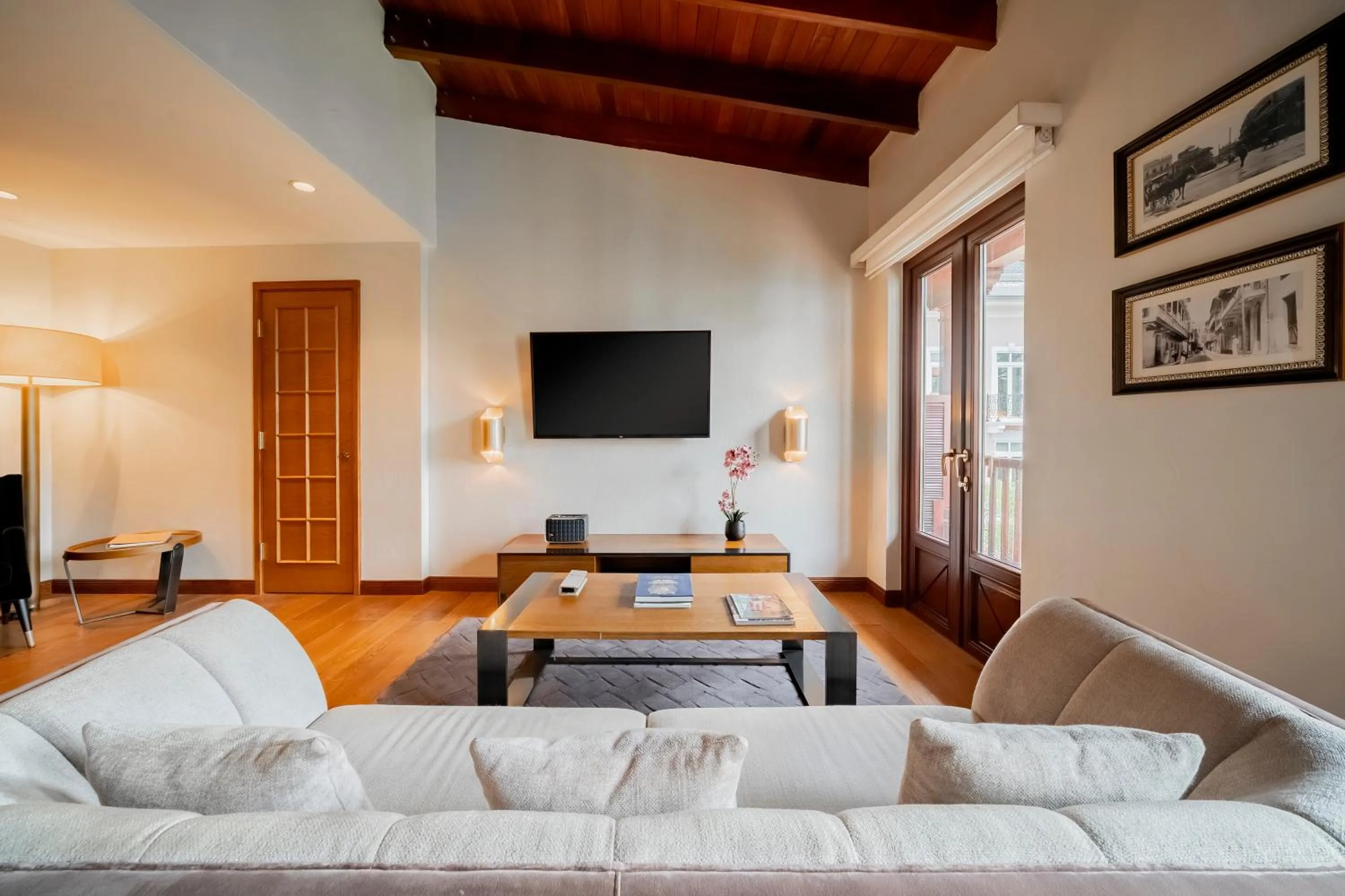 Hotel La Compañía Casco Antiguo