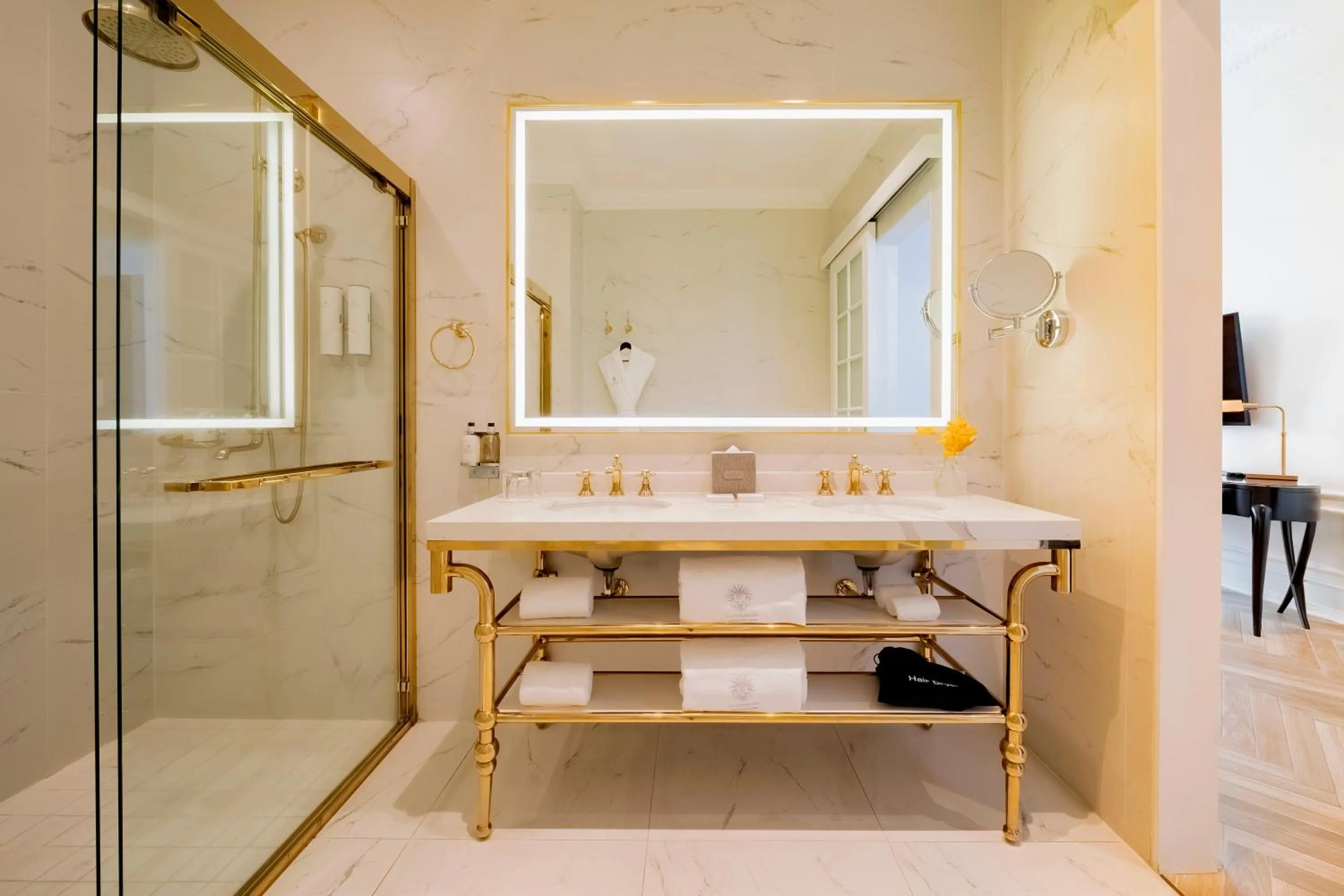 Hotel La Compañía Casco Antiguo