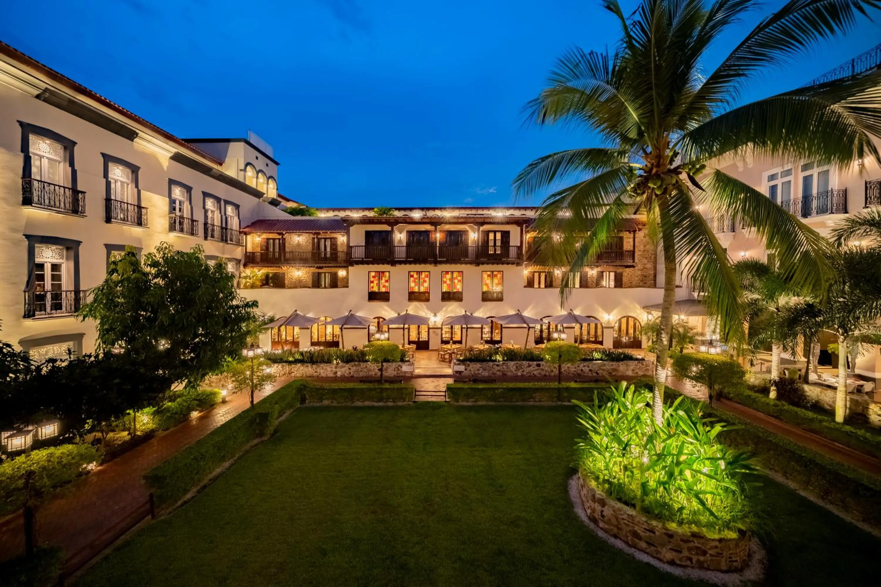 Hotel La Compañía Casco Antiguo