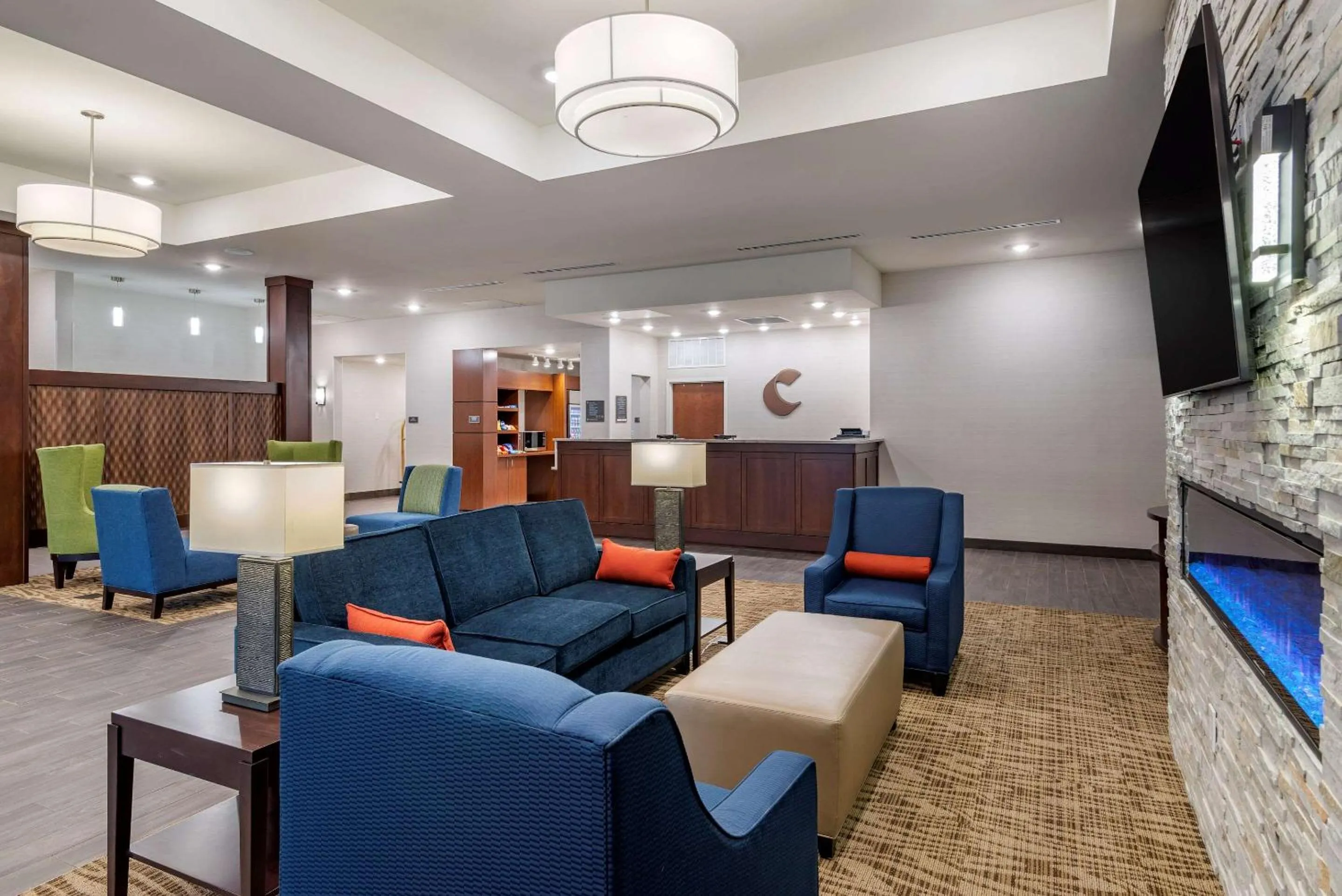 Lobby or reception in Comfort Suites
