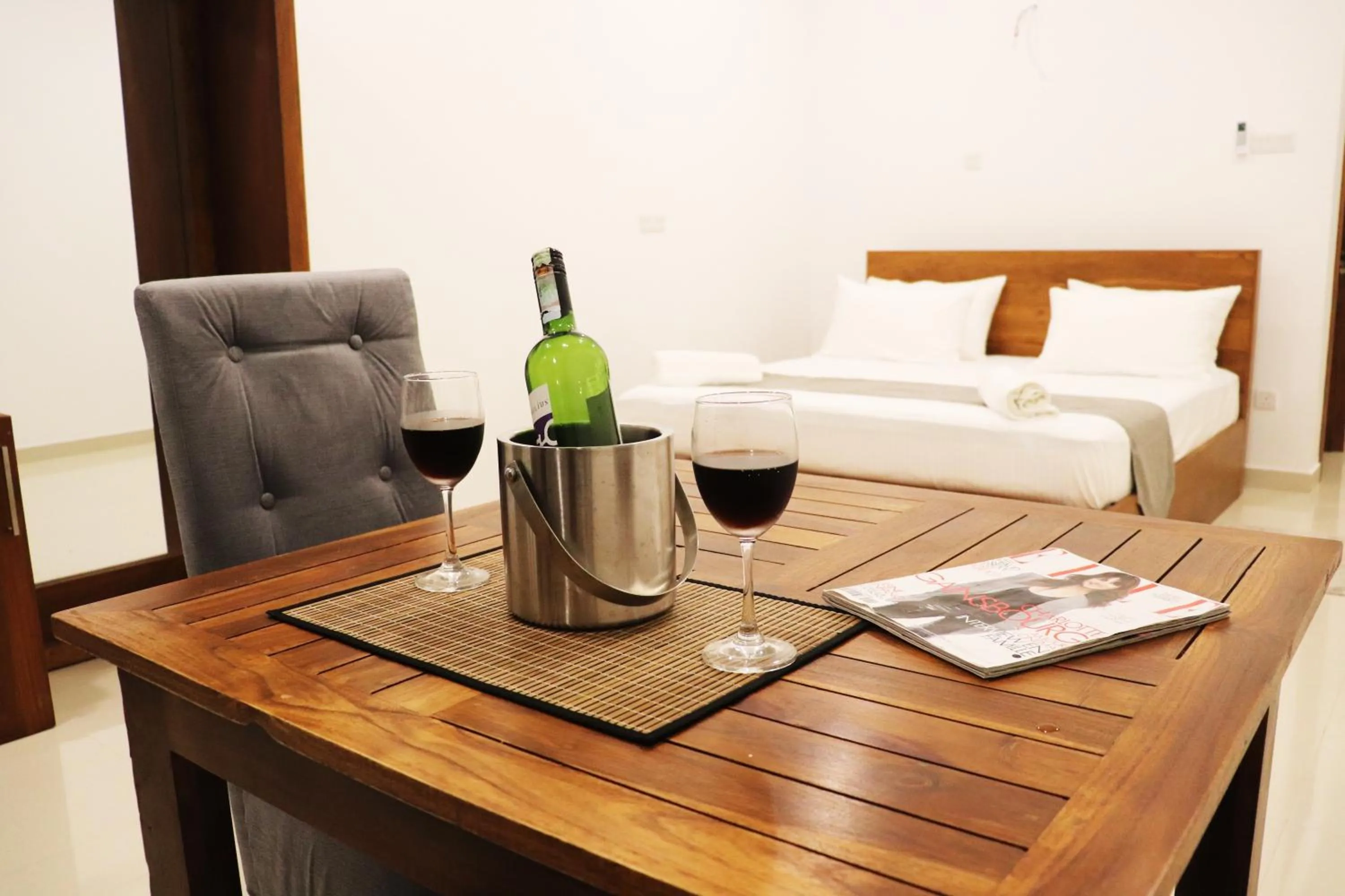 Bed in Marakolliya Beach Resort