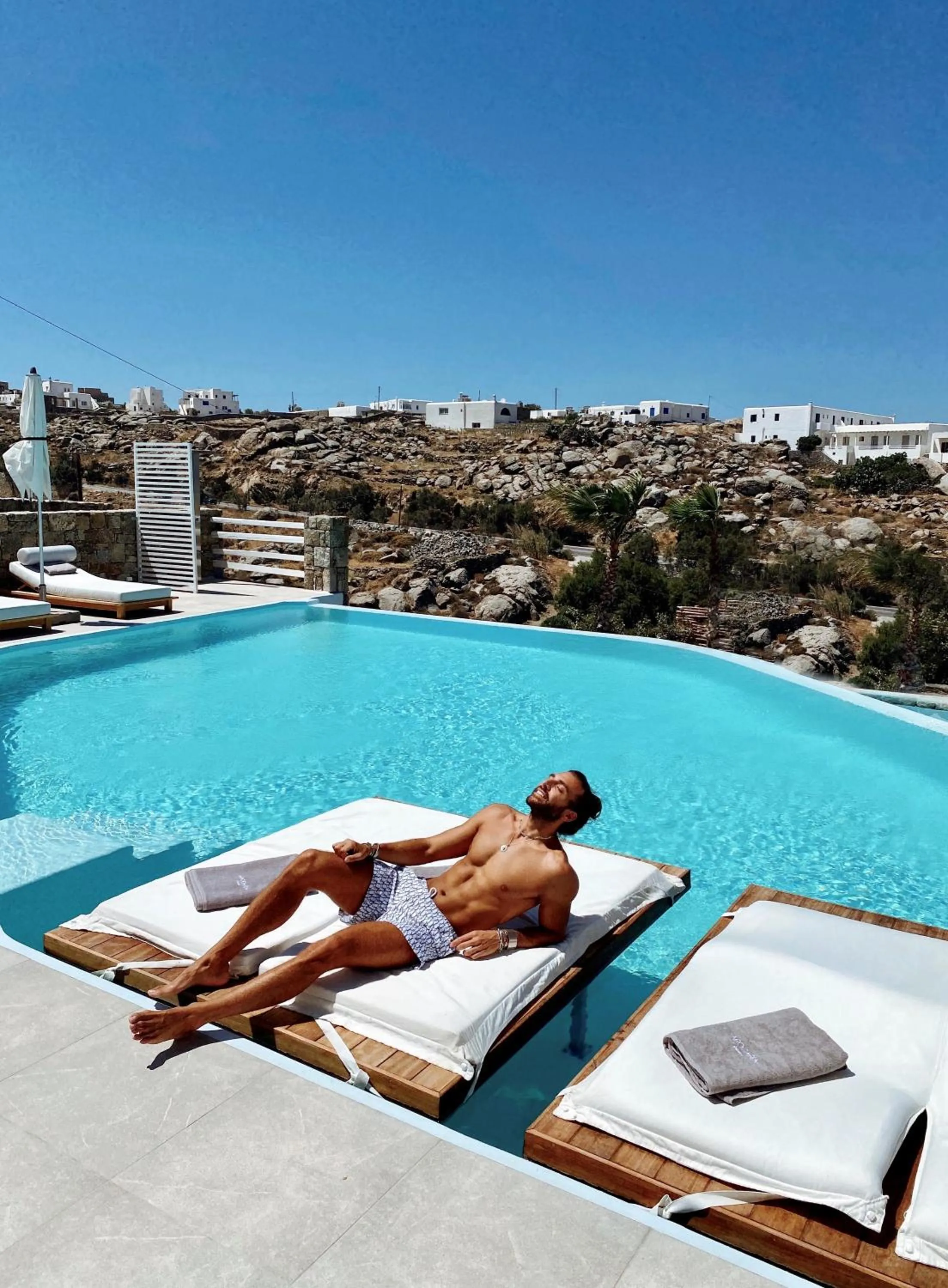Day in Arocaria Mykonos