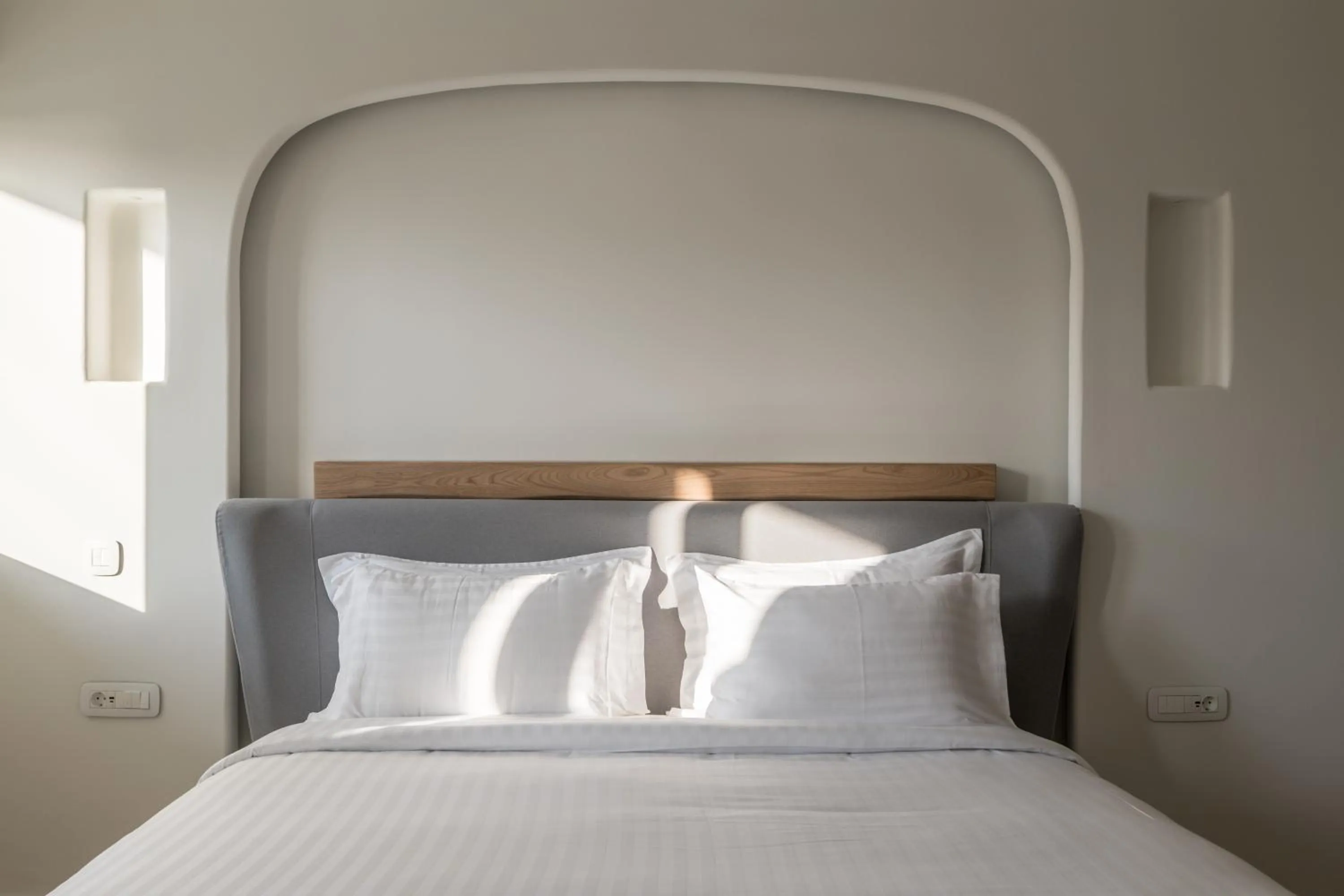 Bed in Arocaria Mykonos