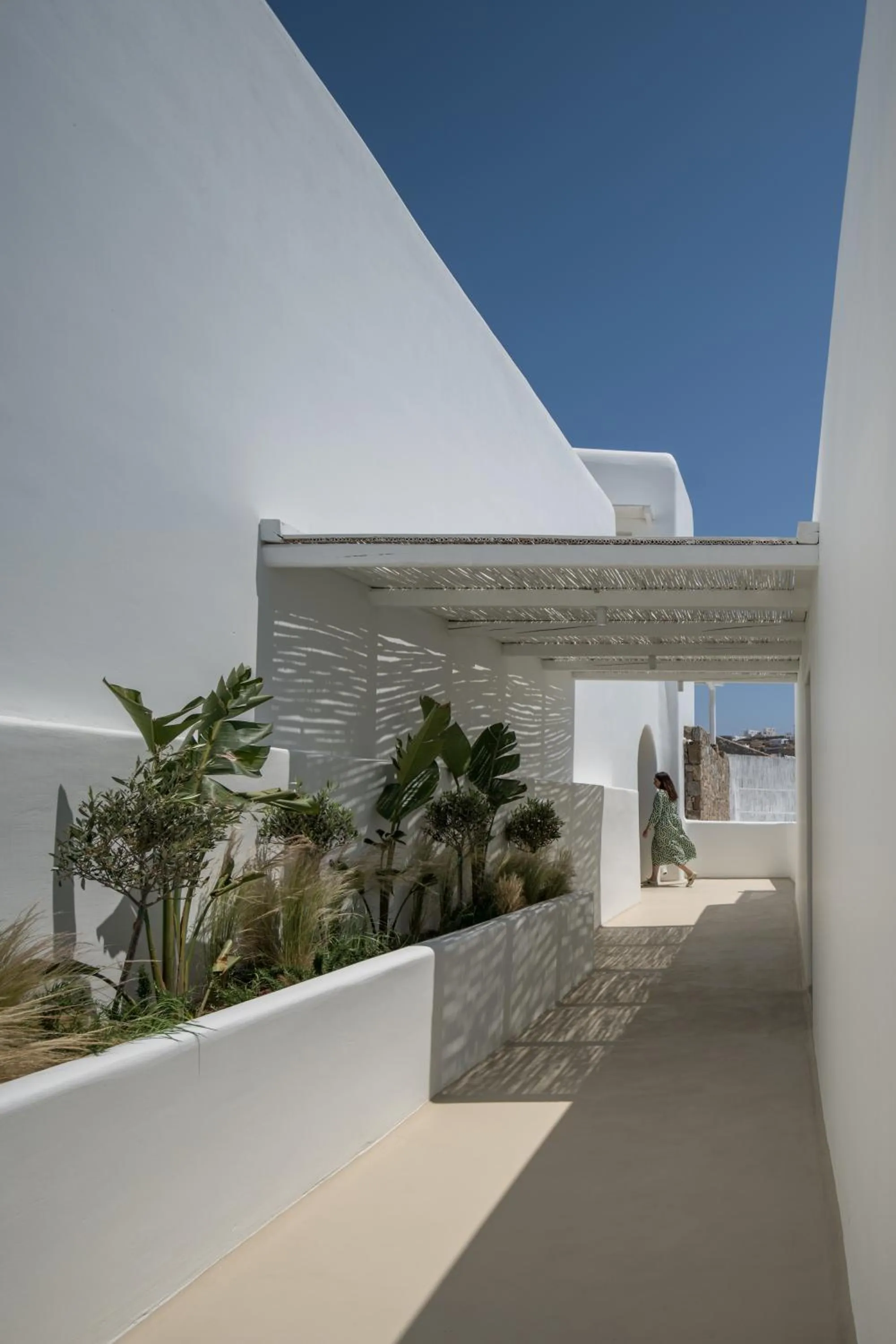 Property building in Arocaria Mykonos