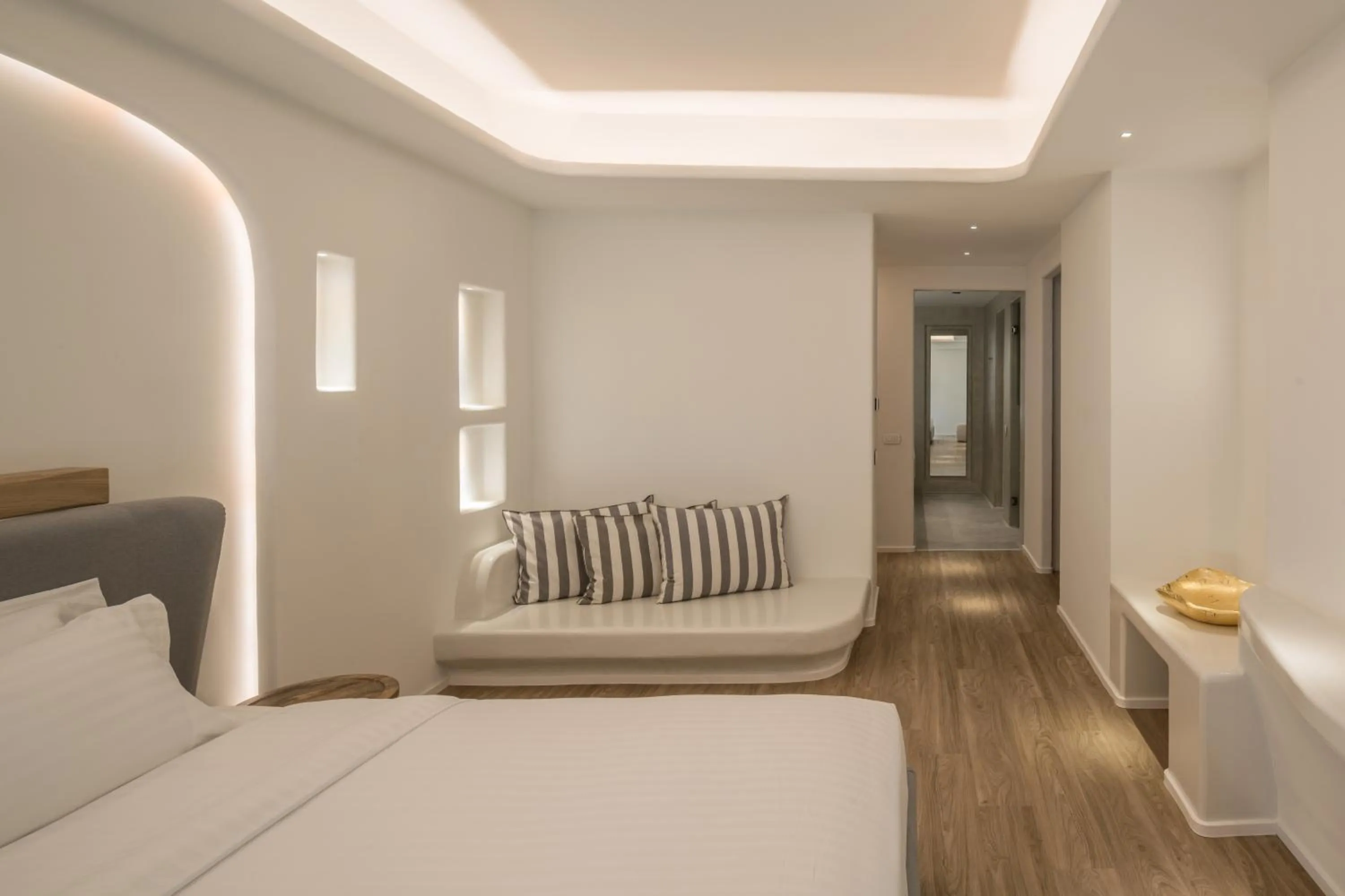 Photo of the whole room, Bed in Arocaria Mykonos