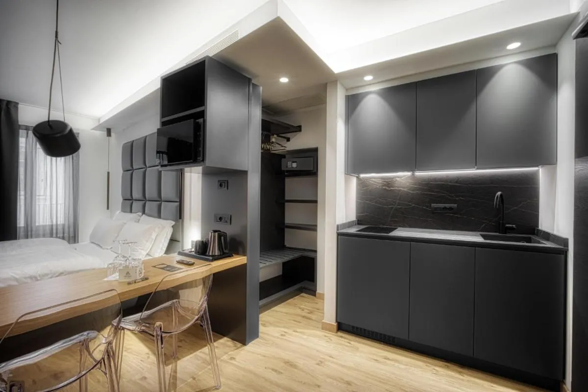 Kitchen or kitchenette in M Loft - adults only
