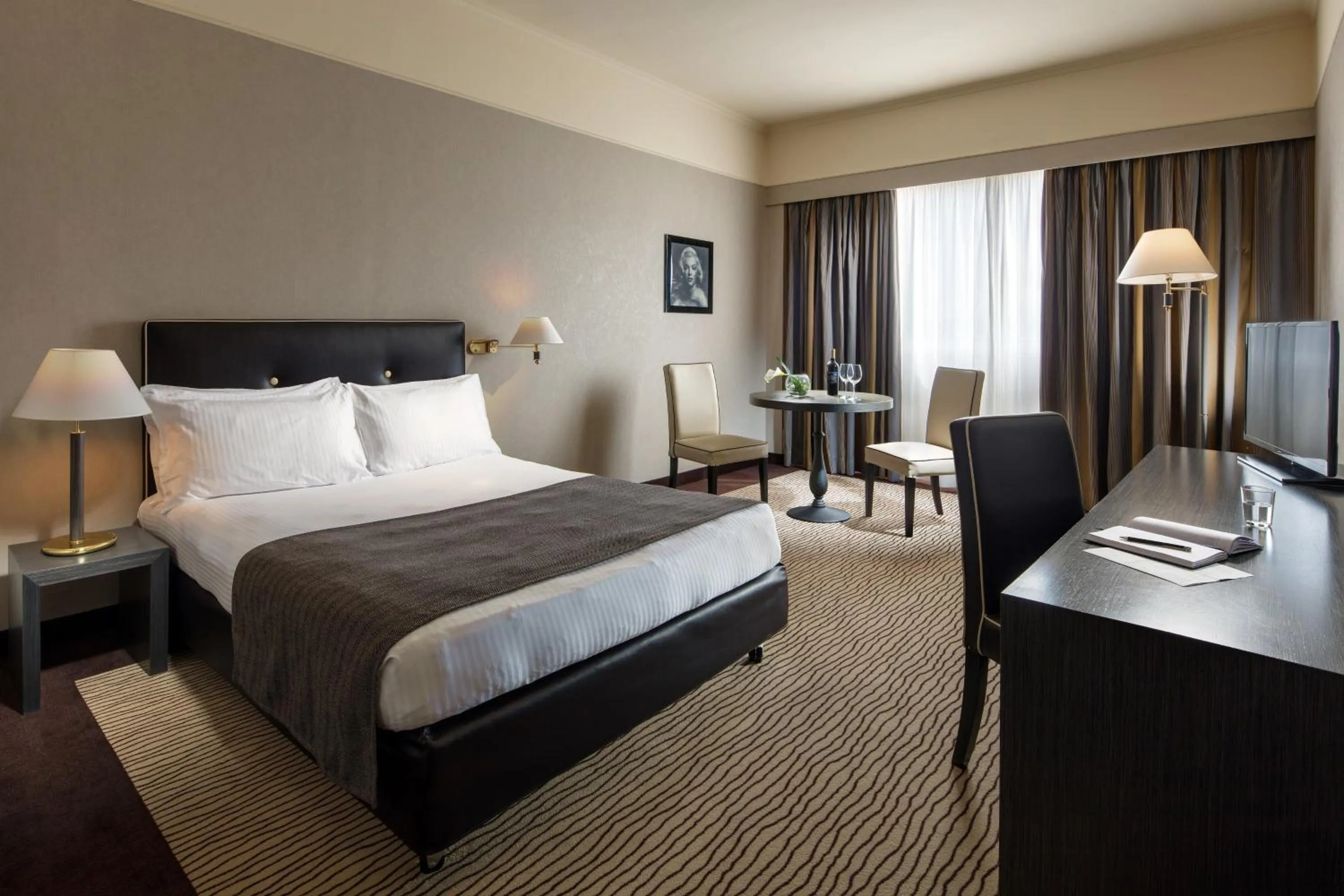 Photo of the whole room, Bed in Holiday Inn Rome - Eur Parco Dei Medici by IHG