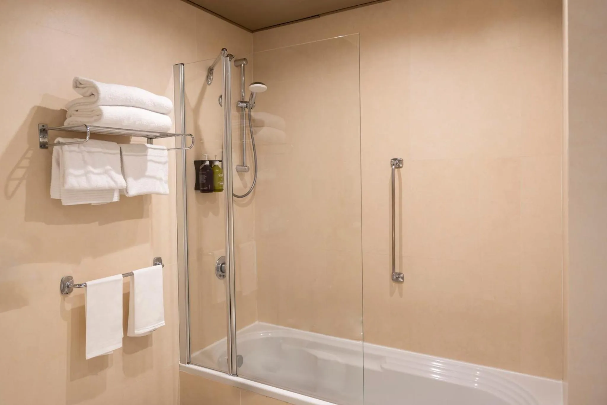 Bathroom in Holiday Inn Rome - Eur Parco Dei Medici by IHG