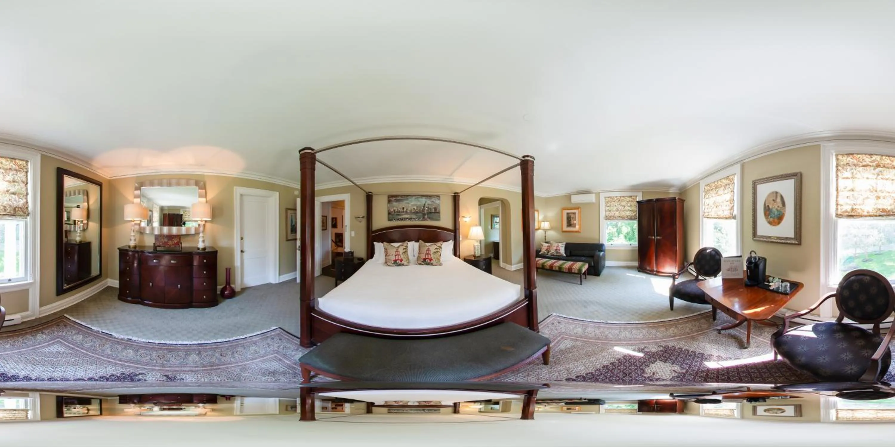 Bed in Benn Conger Inn