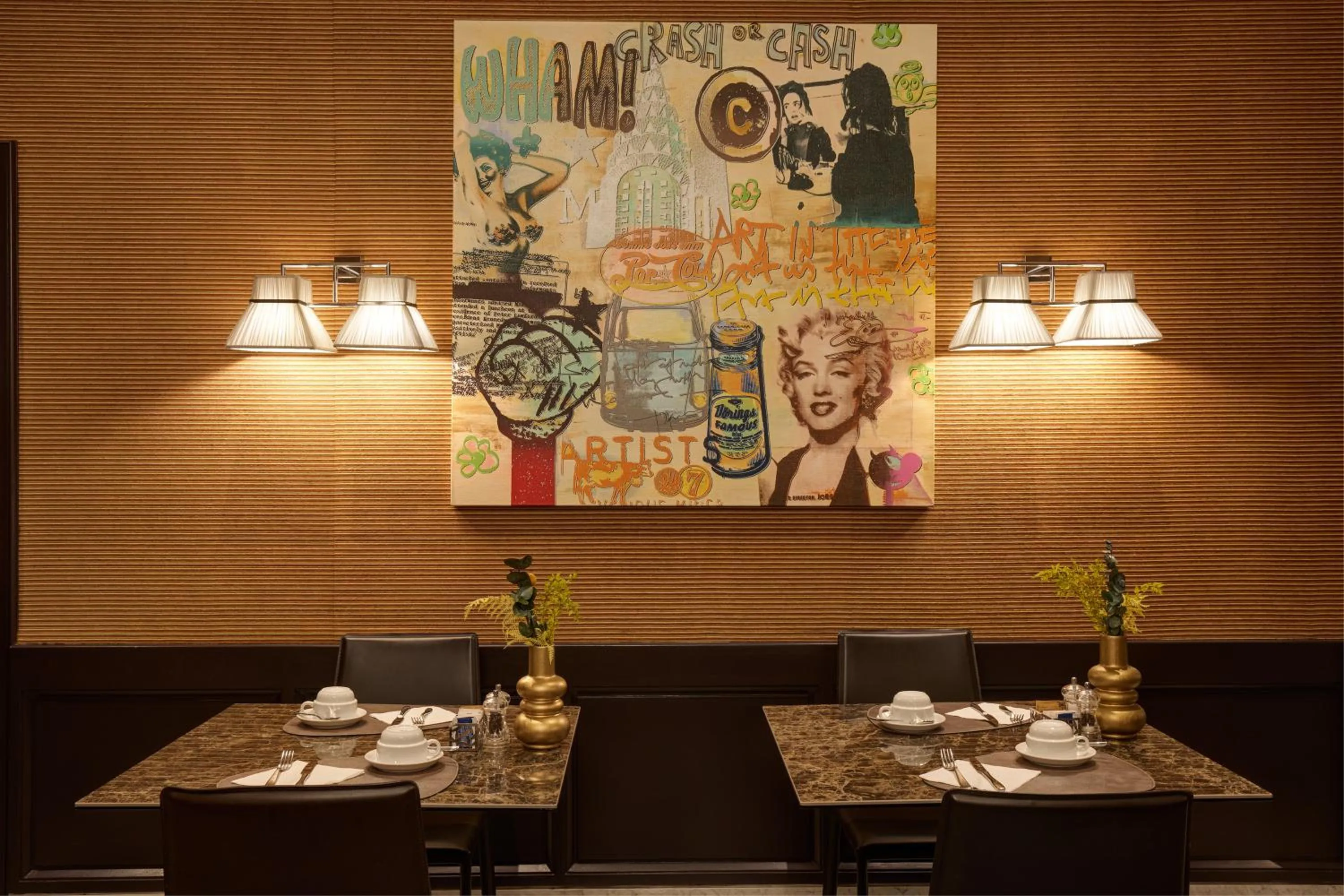 Decorative detail in Hotel Mascagni