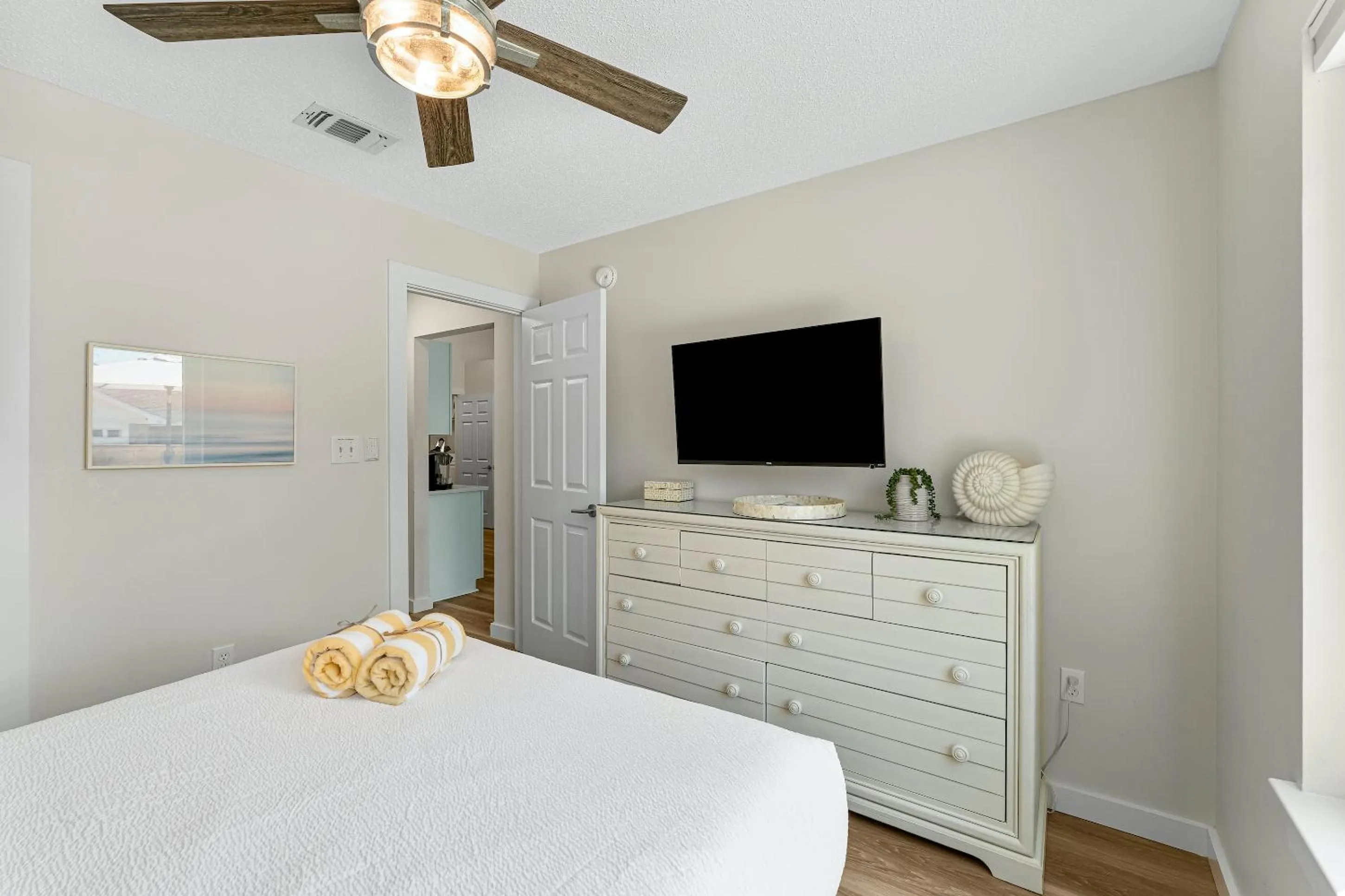 Bed in Destin Beach House - Just A Splash by Panhandle Getaways