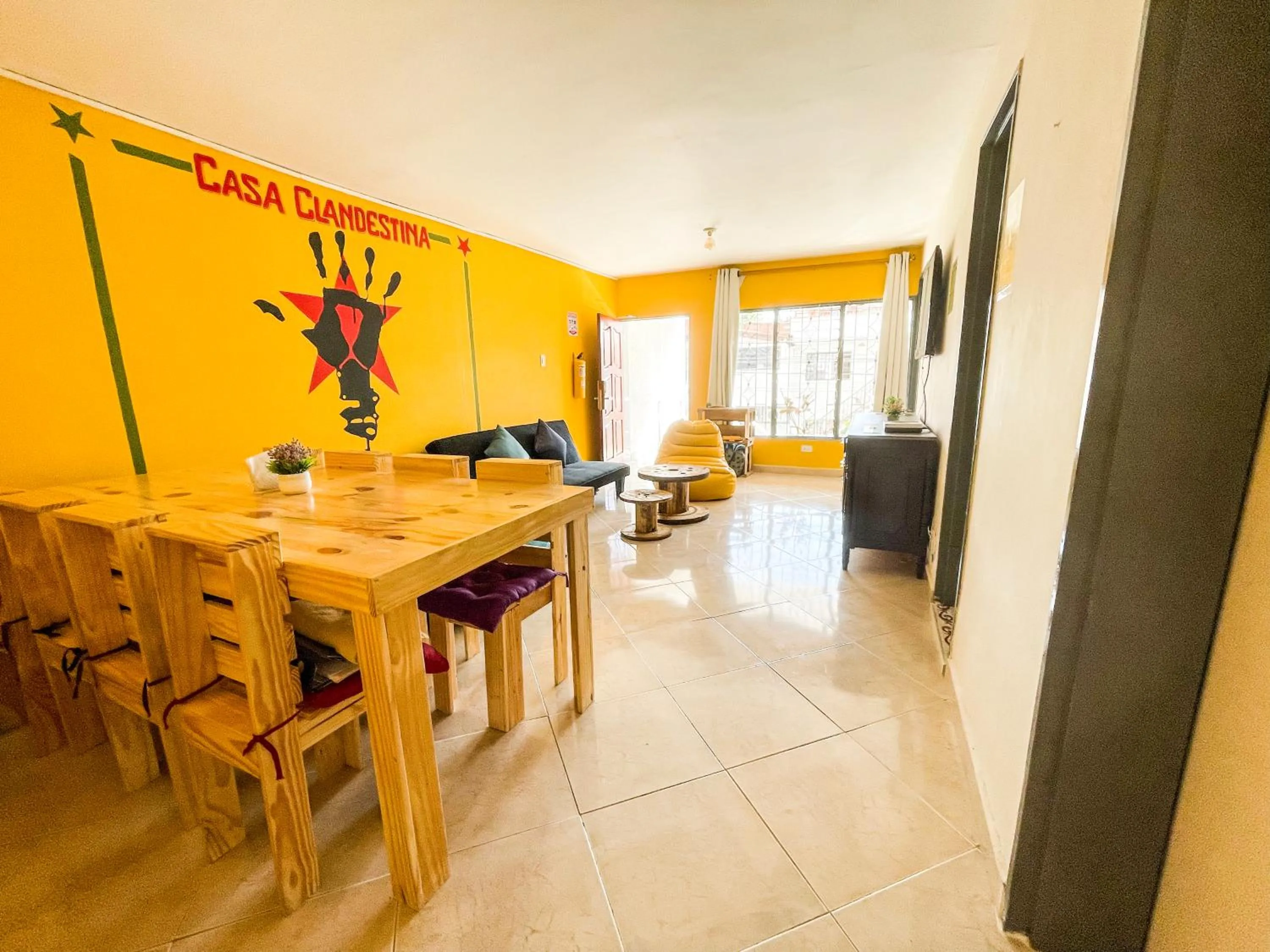 Living room in Casa Clandestina Guest House