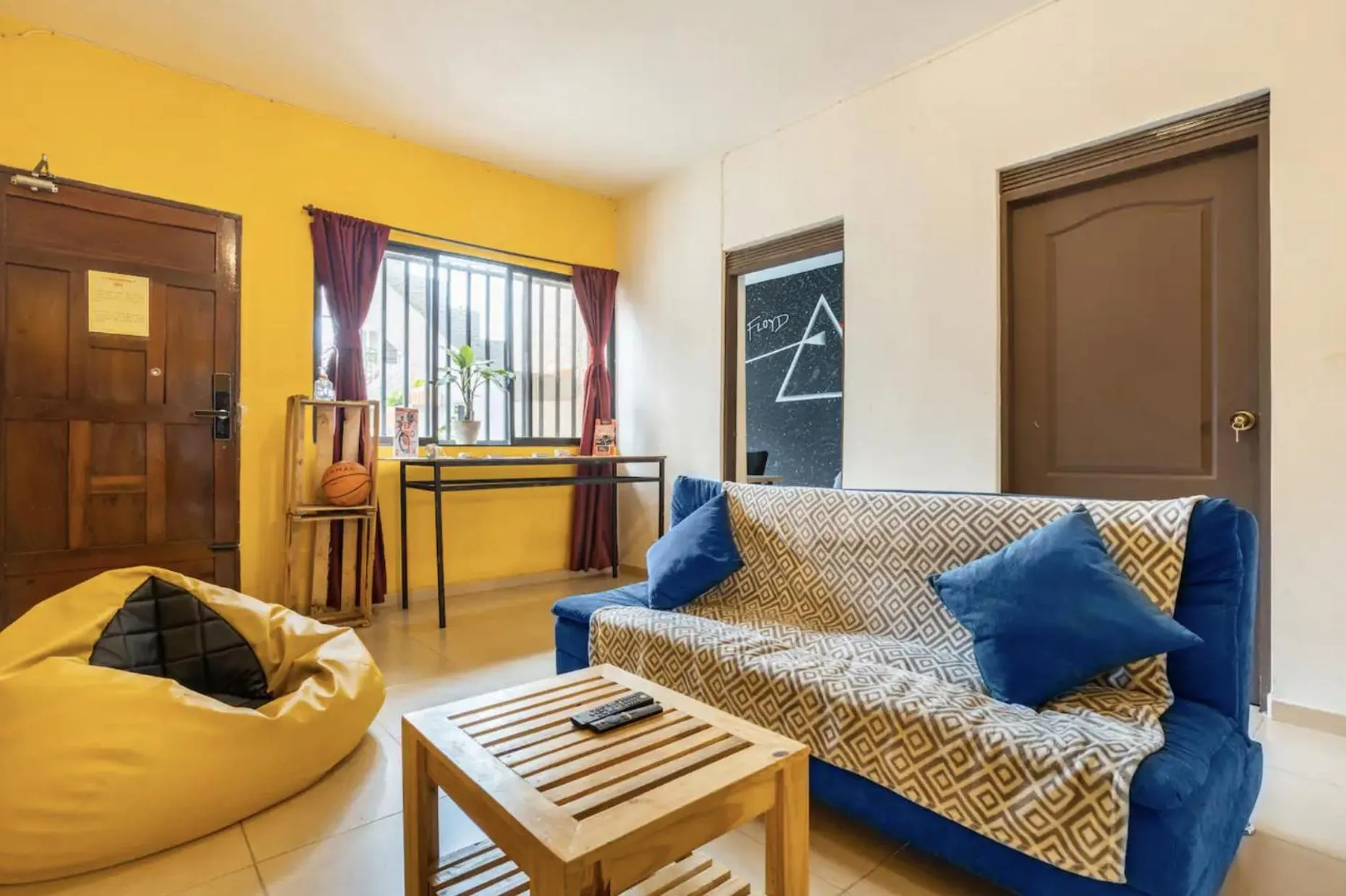 Living room in Casa Clandestina Guest House