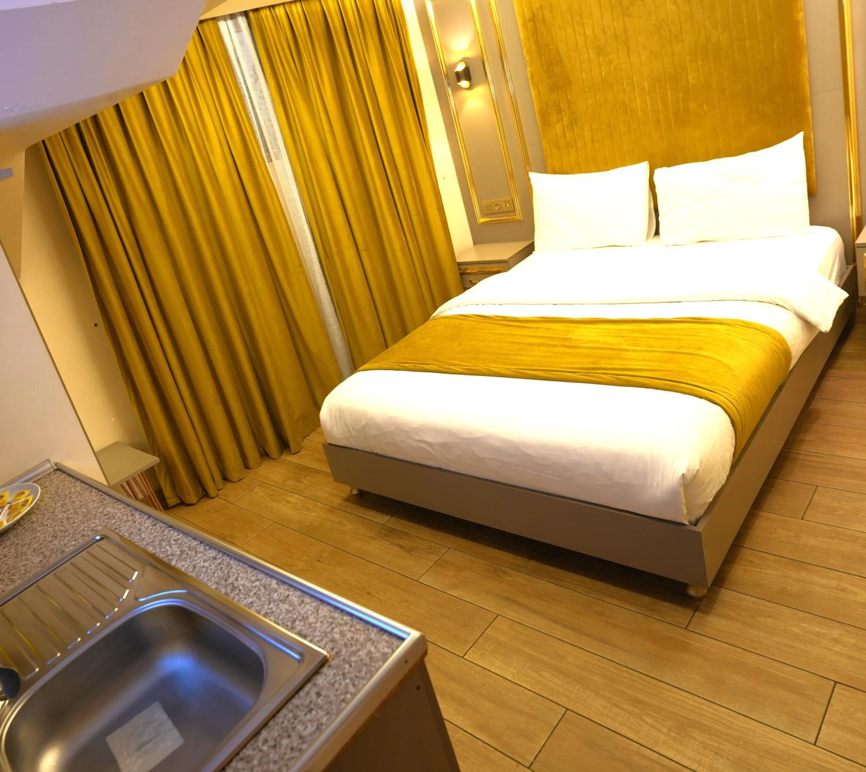 Bed in Taksim La Marino Hotel