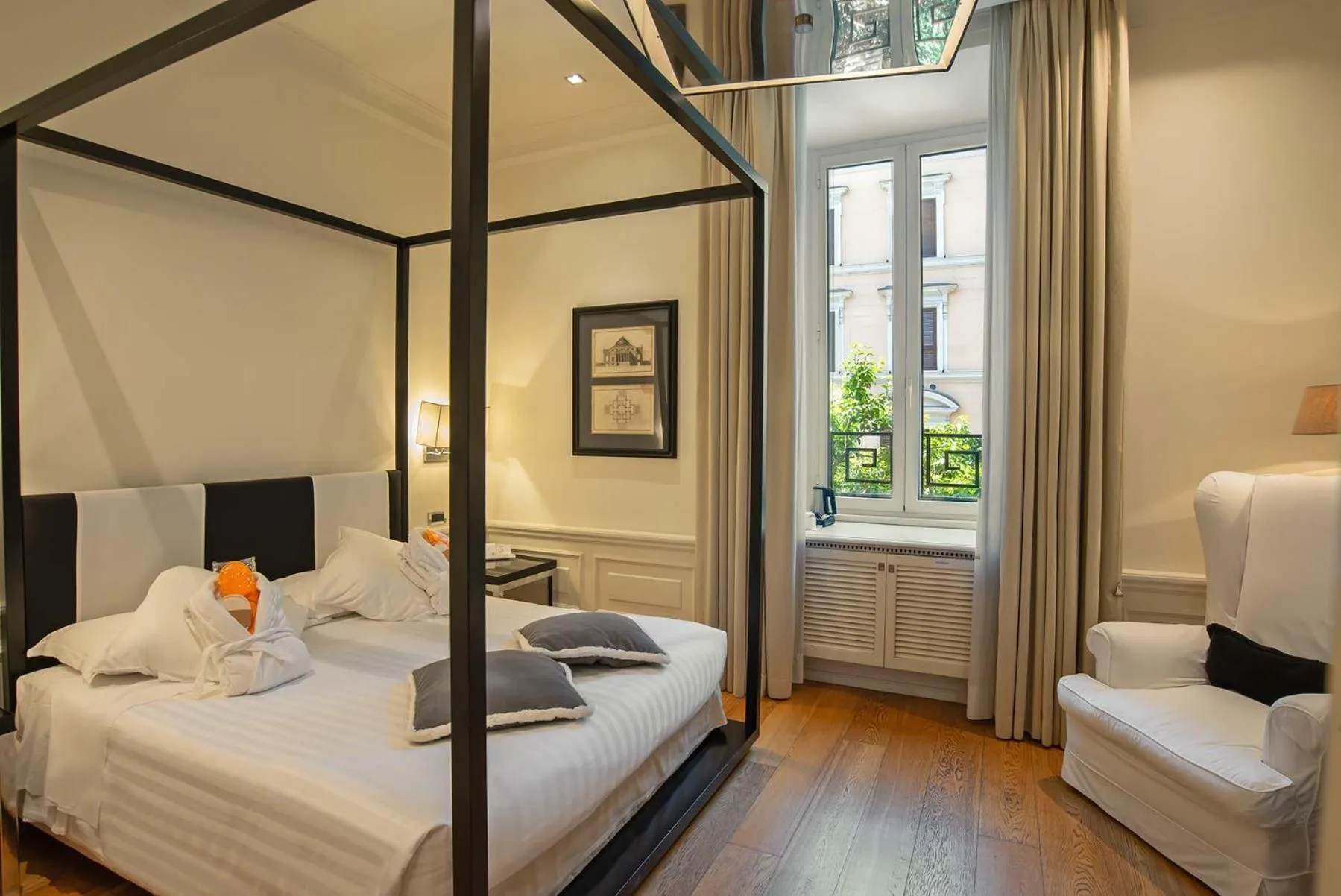 Photo of the whole room, Bed in Hotel Isa