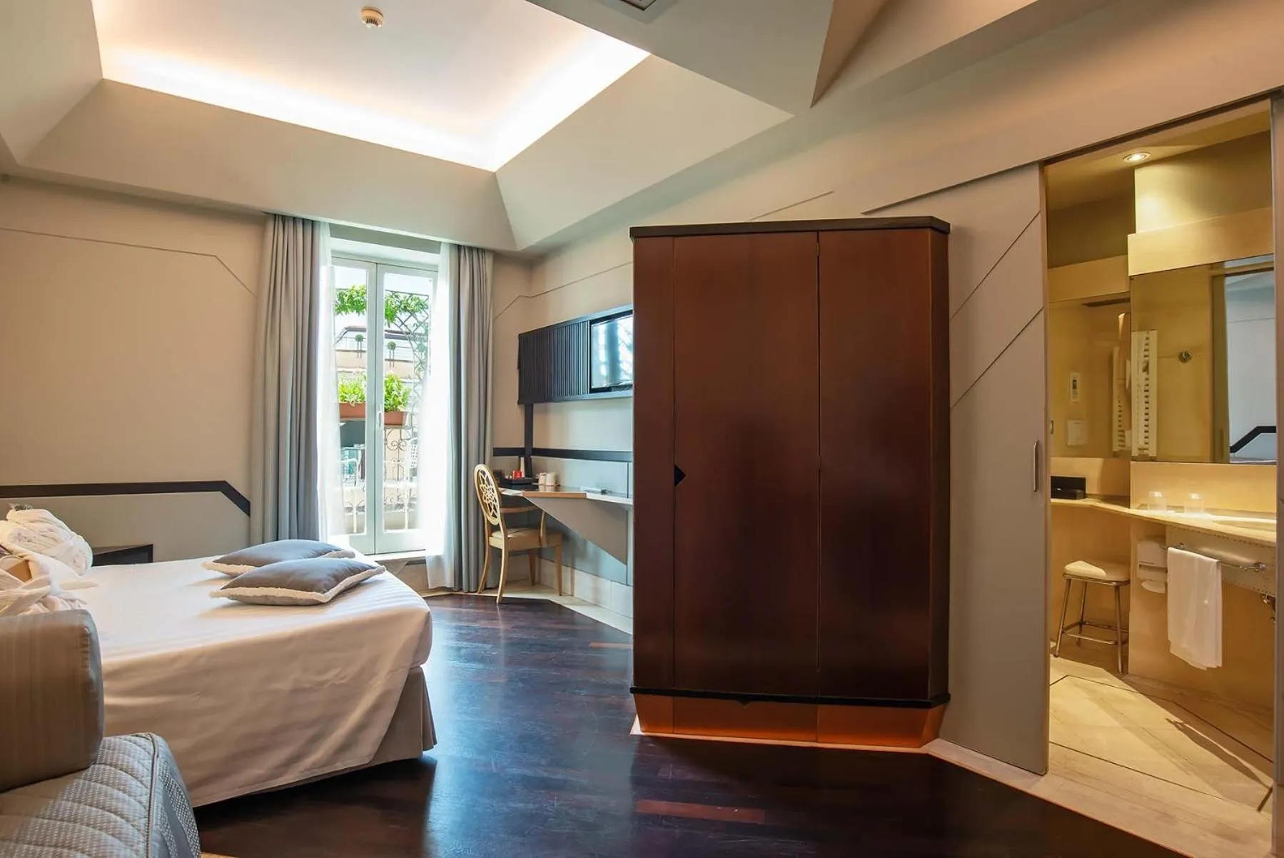 Photo of the whole room, Bed in Hotel Isa