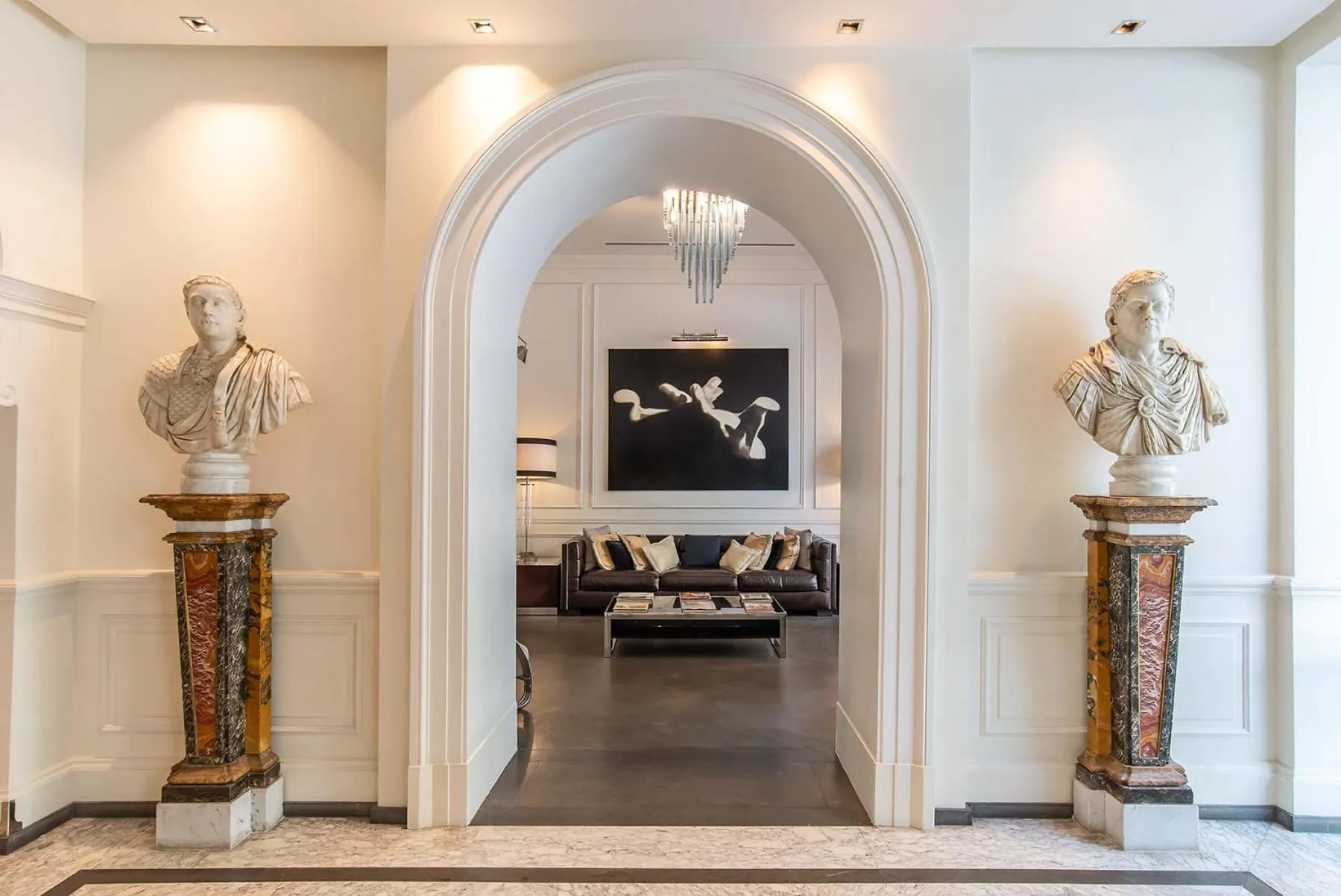 Lobby or reception in Hotel Isa