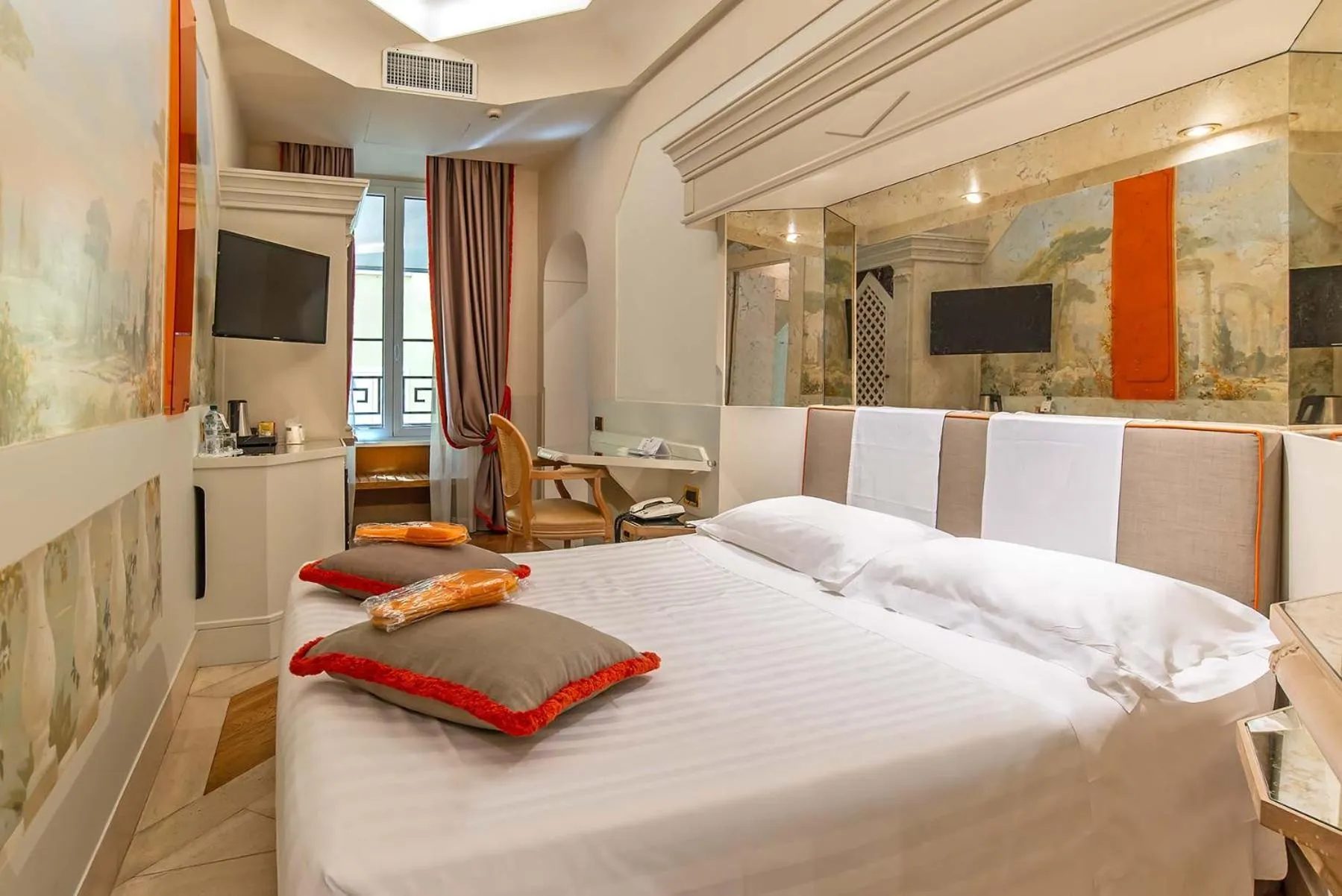 Photo of the whole room, Bed in Hotel Isa