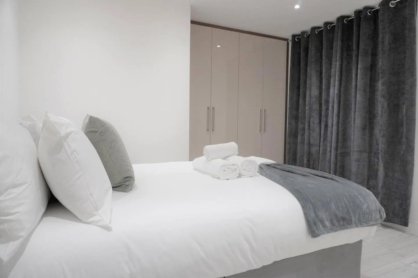 Queens Luxury Apartments Wembley Stadium - London