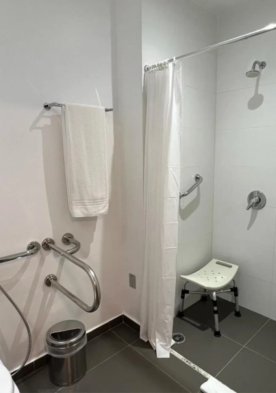 Bedroom in URBAN by UNU Osasco Hotel