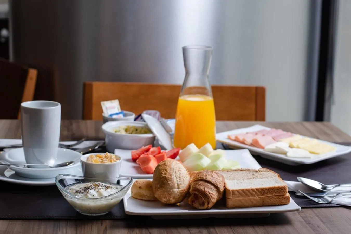 Breakfast in URBAN by UNU Osasco Hotel